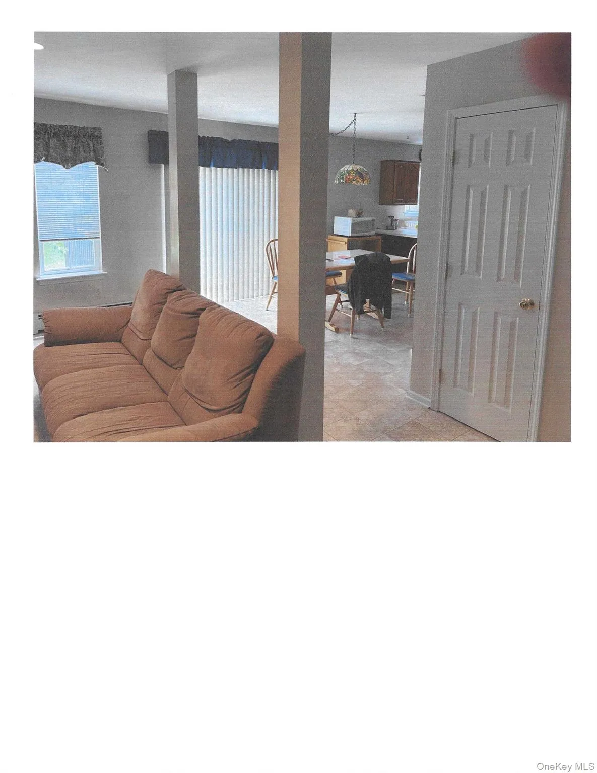 72 Jefferson Street, Woodbury, NY, 4 Bedrooms Bedrooms, 8 Rooms Rooms,2 BathroomsBathrooms,Residential,For Rent,Jefferson,0,1010312 72 Jefferson Street, Woodbury, NY, 4 Bedrooms Bedrooms, 8 Rooms Rooms,2 BathroomsBathrooms,Residential,For Rent,Jefferson,0,1010312