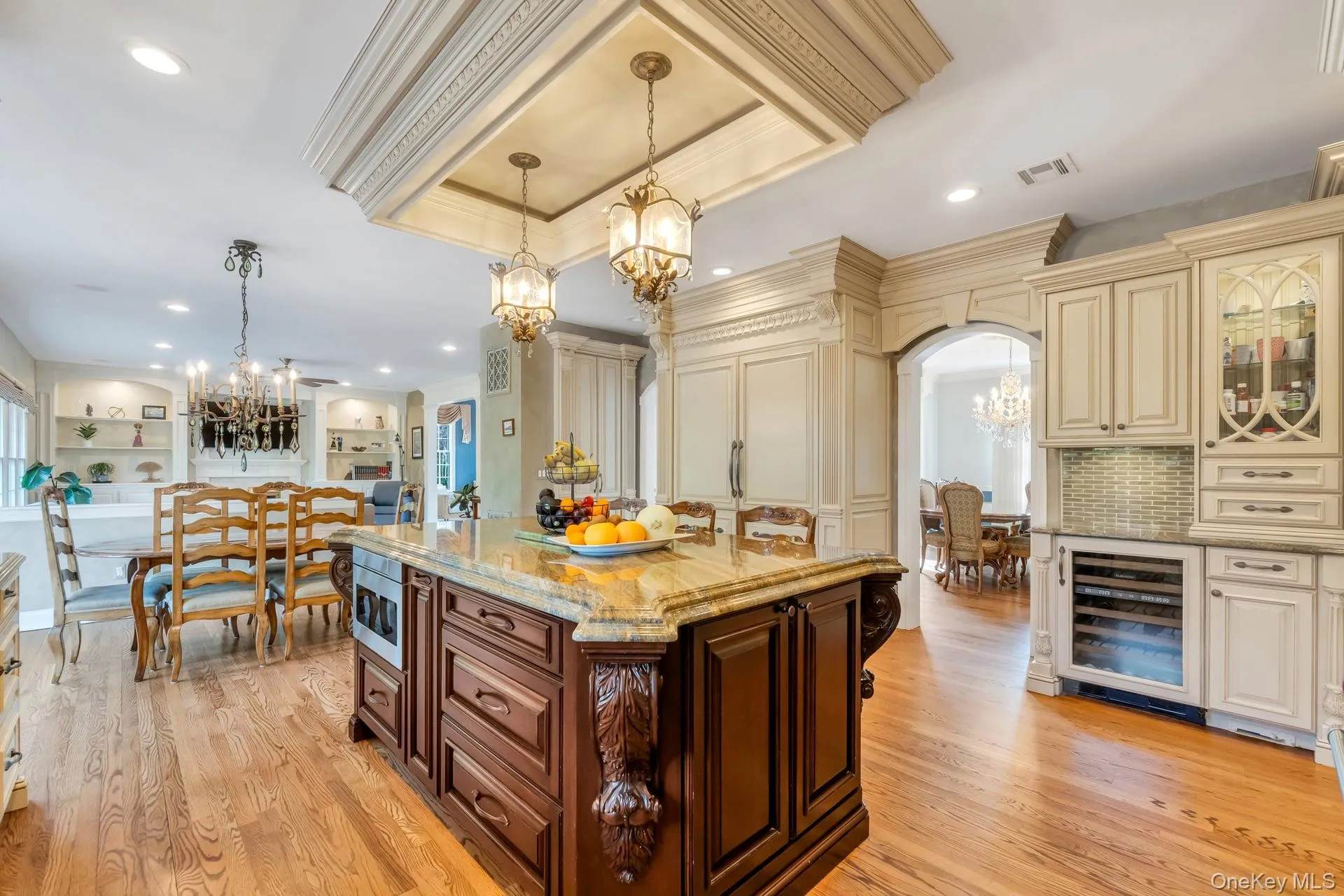 25 Yellow Top Lane, Smithtown, NY, 5 Bedrooms Bedrooms, 10 Rooms Rooms,3 BathroomsBathrooms,Residential,For Rent,Yellow Top,0,1010315 25 Yellow Top Lane, Smithtown, NY, 5 Bedrooms Bedrooms, 10 Rooms Rooms,3 BathroomsBathrooms,Residential,For Rent,Yellow Top,0,1010315