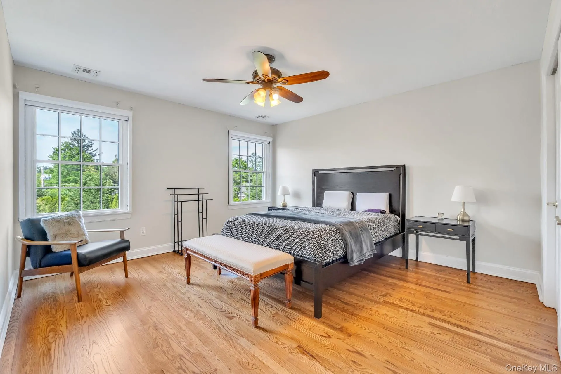 25 Yellow Top Lane, Smithtown, NY, 5 Bedrooms Bedrooms, 10 Rooms Rooms,3 BathroomsBathrooms,Residential,For Rent,Yellow Top,0,1010315 25 Yellow Top Lane, Smithtown, NY, 5 Bedrooms Bedrooms, 10 Rooms Rooms,3 BathroomsBathrooms,Residential,For Rent,Yellow Top,0,1010315