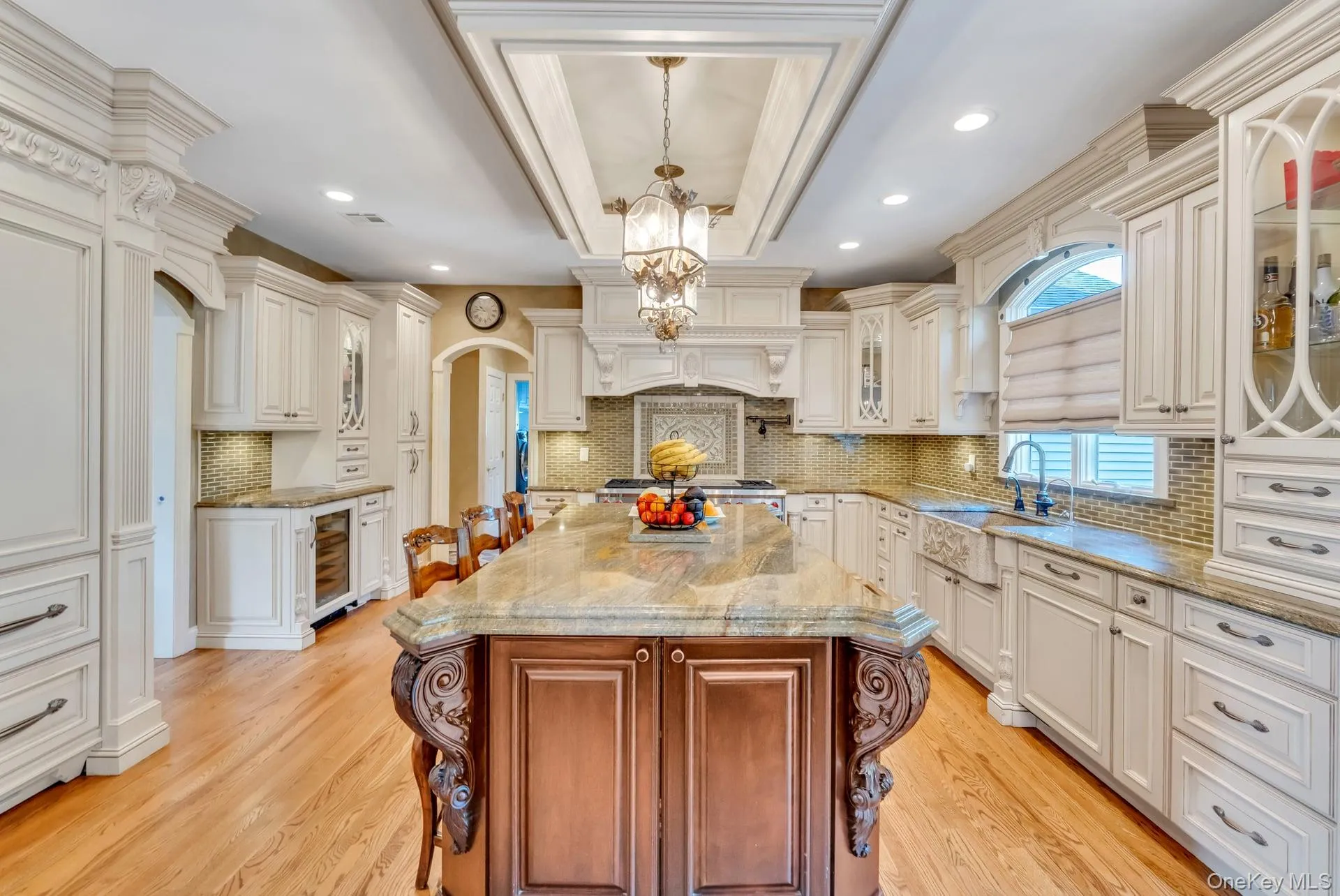 25 Yellow Top Lane, Smithtown, NY, 5 Bedrooms Bedrooms, 10 Rooms Rooms,3 BathroomsBathrooms,Residential,For Rent,Yellow Top,0,1010315 25 Yellow Top Lane, Smithtown, NY, 5 Bedrooms Bedrooms, 10 Rooms Rooms,3 BathroomsBathrooms,Residential,For Rent,Yellow Top,0,1010315