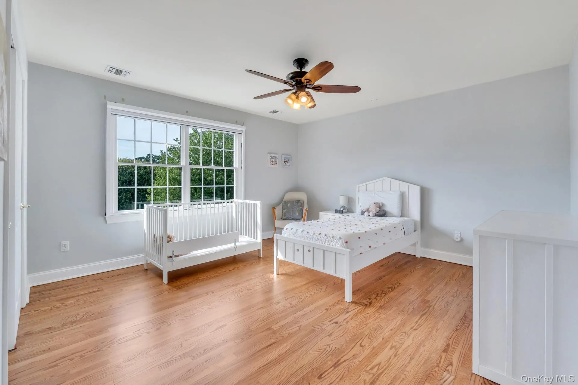 25 Yellow Top Lane, Smithtown, NY, 5 Bedrooms Bedrooms, 10 Rooms Rooms,3 BathroomsBathrooms,Residential,For Rent,Yellow Top,0,1010315 25 Yellow Top Lane, Smithtown, NY, 5 Bedrooms Bedrooms, 10 Rooms Rooms,3 BathroomsBathrooms,Residential,For Rent,Yellow Top,0,1010315