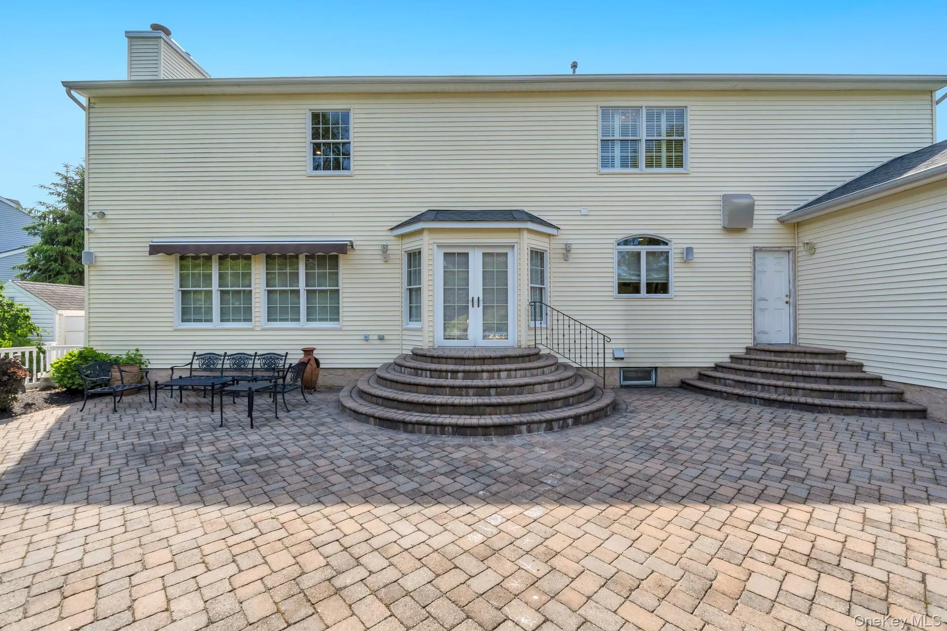 25 Yellow Top Lane, Smithtown, NY, 5 Bedrooms Bedrooms, 10 Rooms Rooms,3 BathroomsBathrooms,Residential,For Rent,Yellow Top,0,1010315 25 Yellow Top Lane, Smithtown, NY, 5 Bedrooms Bedrooms, 10 Rooms Rooms,3 BathroomsBathrooms,Residential,For Rent,Yellow Top,0,1010315