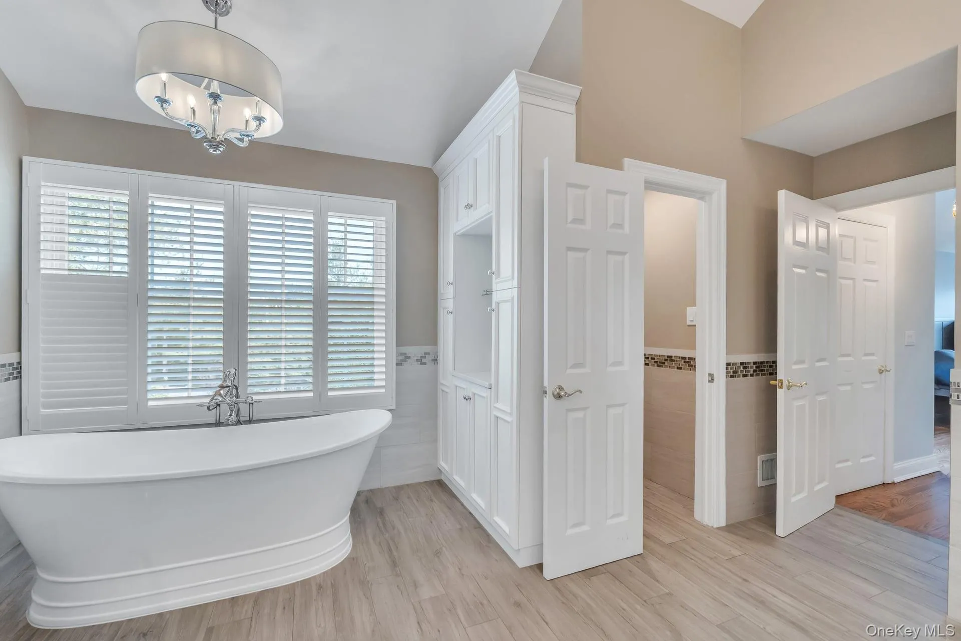 25 Yellow Top Lane, Smithtown, NY, 5 Bedrooms Bedrooms, 10 Rooms Rooms,3 BathroomsBathrooms,Residential,For Rent,Yellow Top,0,1010315 25 Yellow Top Lane, Smithtown, NY, 5 Bedrooms Bedrooms, 10 Rooms Rooms,3 BathroomsBathrooms,Residential,For Rent,Yellow Top,0,1010315