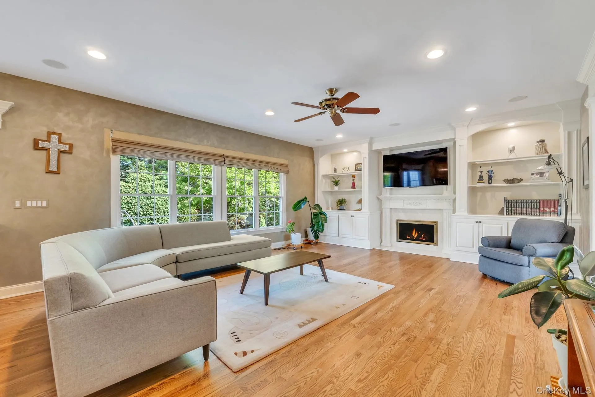 25 Yellow Top Lane, Smithtown, NY, 5 Bedrooms Bedrooms, 10 Rooms Rooms,3 BathroomsBathrooms,Residential,For Rent,Yellow Top,0,1010315 25 Yellow Top Lane, Smithtown, NY, 5 Bedrooms Bedrooms, 10 Rooms Rooms,3 BathroomsBathrooms,Residential,For Rent,Yellow Top,0,1010315