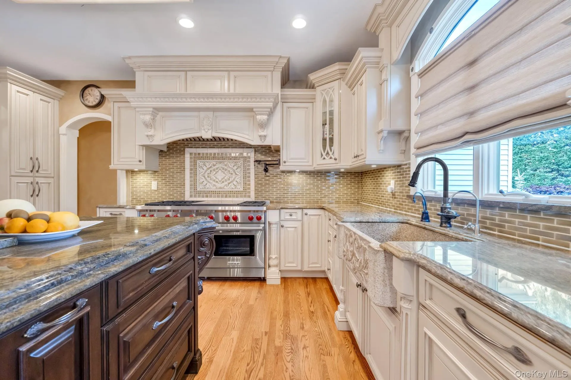 25 Yellow Top Lane, Smithtown, NY, 5 Bedrooms Bedrooms, 10 Rooms Rooms,3 BathroomsBathrooms,Residential,For Rent,Yellow Top,0,1010315 25 Yellow Top Lane, Smithtown, NY, 5 Bedrooms Bedrooms, 10 Rooms Rooms,3 BathroomsBathrooms,Residential,For Rent,Yellow Top,0,1010315