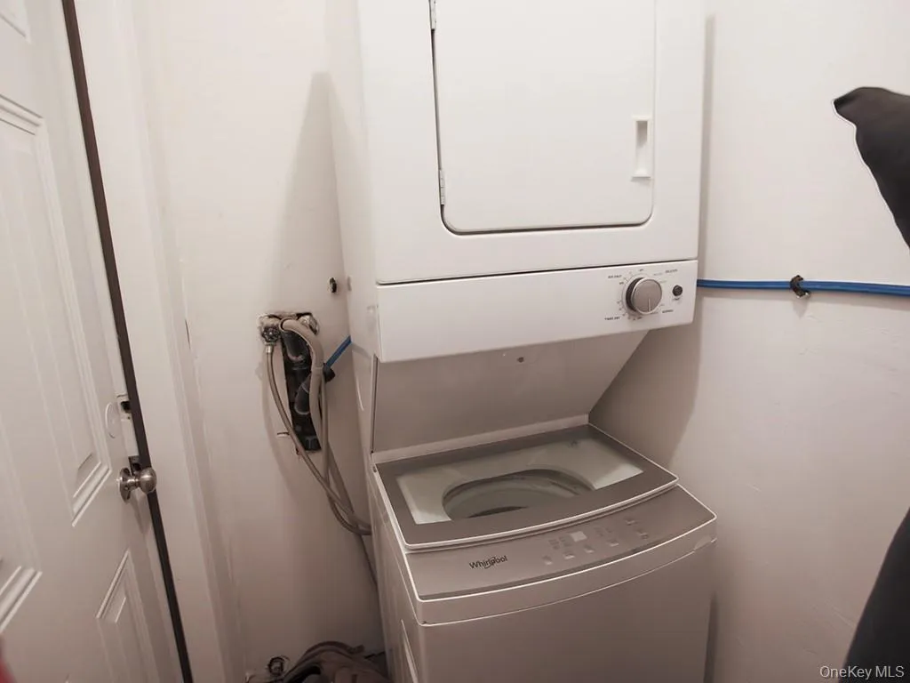 226 Concord Lane, Middletown, NY, 1 Bedroom Bedrooms, 3 Rooms Rooms,1 BathroomBathrooms,Residential,For Rent,Concord,0,1010316 226 Concord Lane, Middletown, NY, 1 Bedroom Bedrooms, 3 Rooms Rooms,1 BathroomBathrooms,Residential,For Rent,Concord,0,1010316