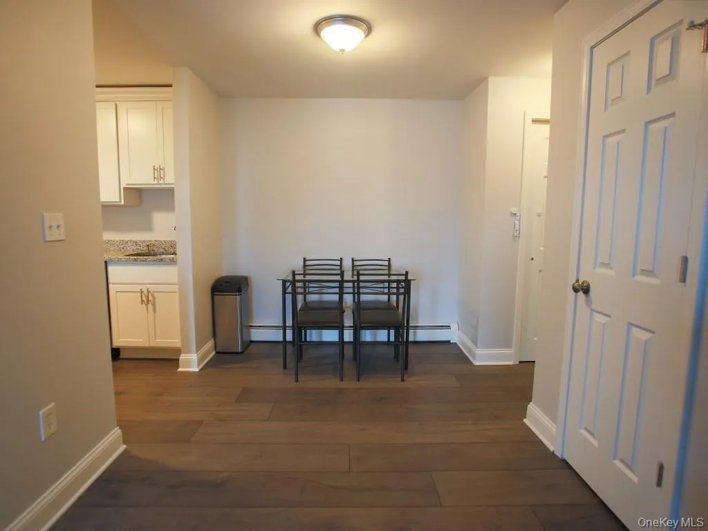 226 Concord Lane, Middletown, NY, 1 Bedroom Bedrooms, 3 Rooms Rooms,1 BathroomBathrooms,Residential,For Rent,Concord,0,1010316 226 Concord Lane, Middletown, NY, 1 Bedroom Bedrooms, 3 Rooms Rooms,1 BathroomBathrooms,Residential,For Rent,Concord,0,1010316