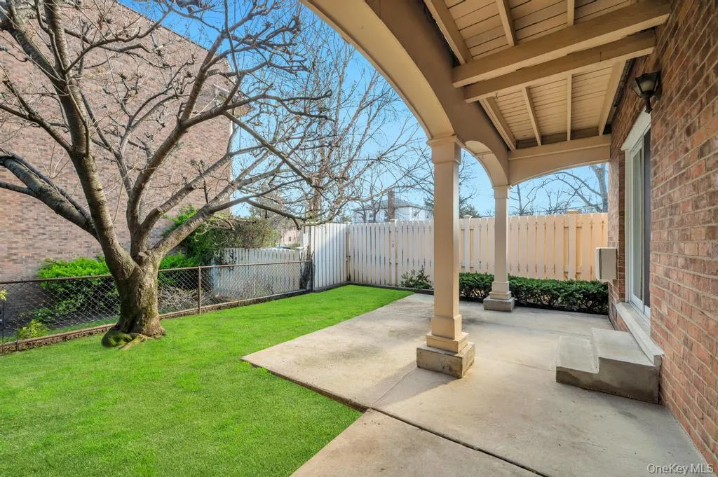 208-11 Estates Drive, New York, NY, 1 Bedroom Bedrooms, 5 Rooms Rooms,1 BathroomBathrooms,Residential,For Rent,Estates,0,1010317 208-11 Estates Drive, New York, NY, 1 Bedroom Bedrooms, 5 Rooms Rooms,1 BathroomBathrooms,Residential,For Rent,Estates,0,1010317