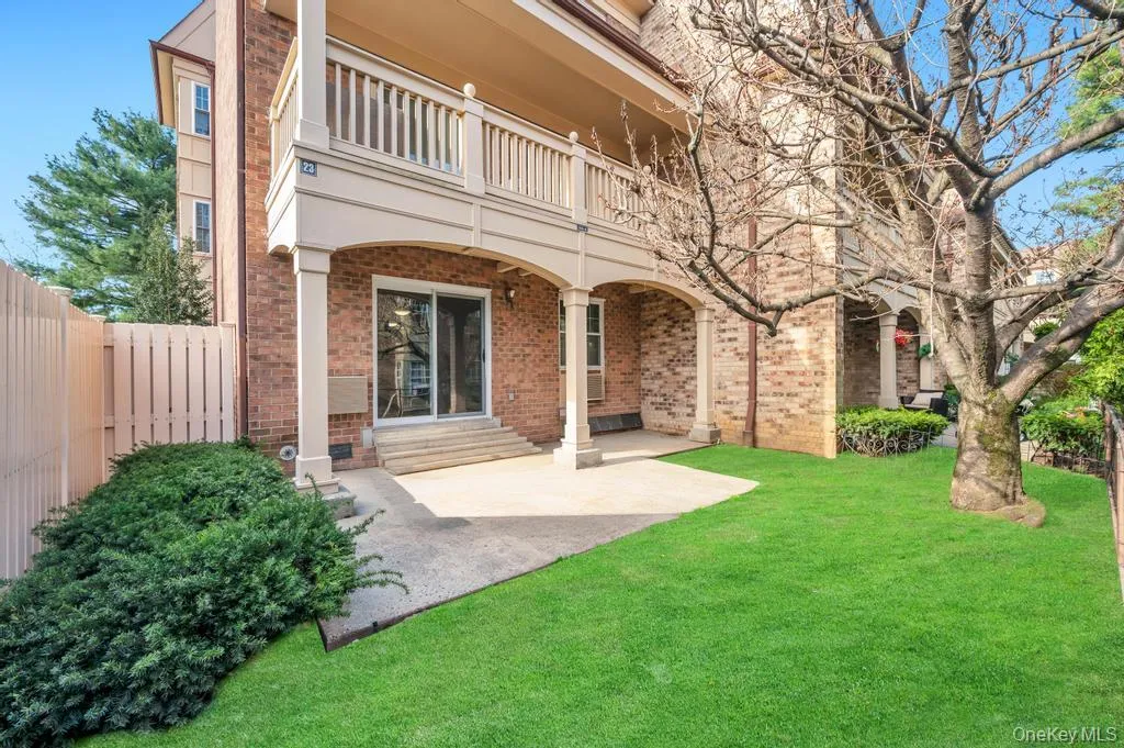 208-11 Estates Drive, New York, NY, 1 Bedroom Bedrooms, 5 Rooms Rooms,1 BathroomBathrooms,Residential,For Rent,Estates,0,1010317 208-11 Estates Drive, New York, NY, 1 Bedroom Bedrooms, 5 Rooms Rooms,1 BathroomBathrooms,Residential,For Rent,Estates,0,1010317