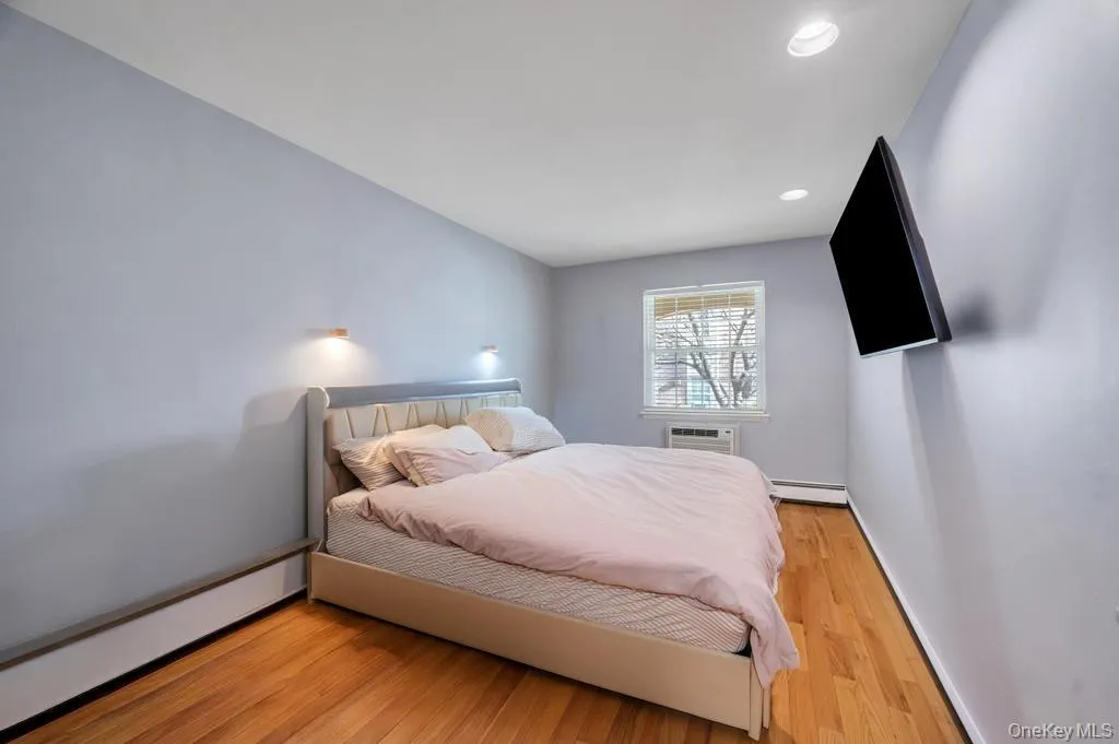 208-11 Estates Drive, New York, NY, 1 Bedroom Bedrooms, 5 Rooms Rooms,1 BathroomBathrooms,Residential,For Rent,Estates,0,1010317 208-11 Estates Drive, New York, NY, 1 Bedroom Bedrooms, 5 Rooms Rooms,1 BathroomBathrooms,Residential,For Rent,Estates,0,1010317