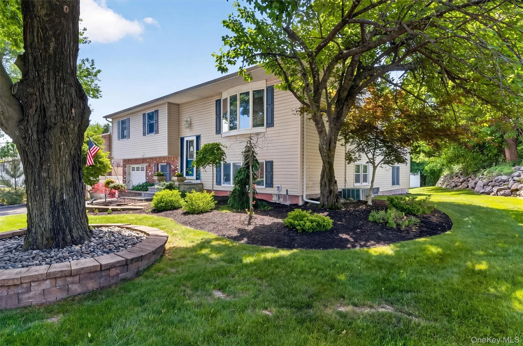17 Mc Govern Drive, Haverstraw, NY, 5 Bedrooms Bedrooms, 14 Rooms Rooms,2 BathroomsBathrooms,Residential,For Rent,Mc Govern,0,1010323 17 Mc Govern Drive, Haverstraw, NY, 5 Bedrooms Bedrooms, 14 Rooms Rooms,2 BathroomsBathrooms,Residential,For Rent,Mc Govern,0,1010323