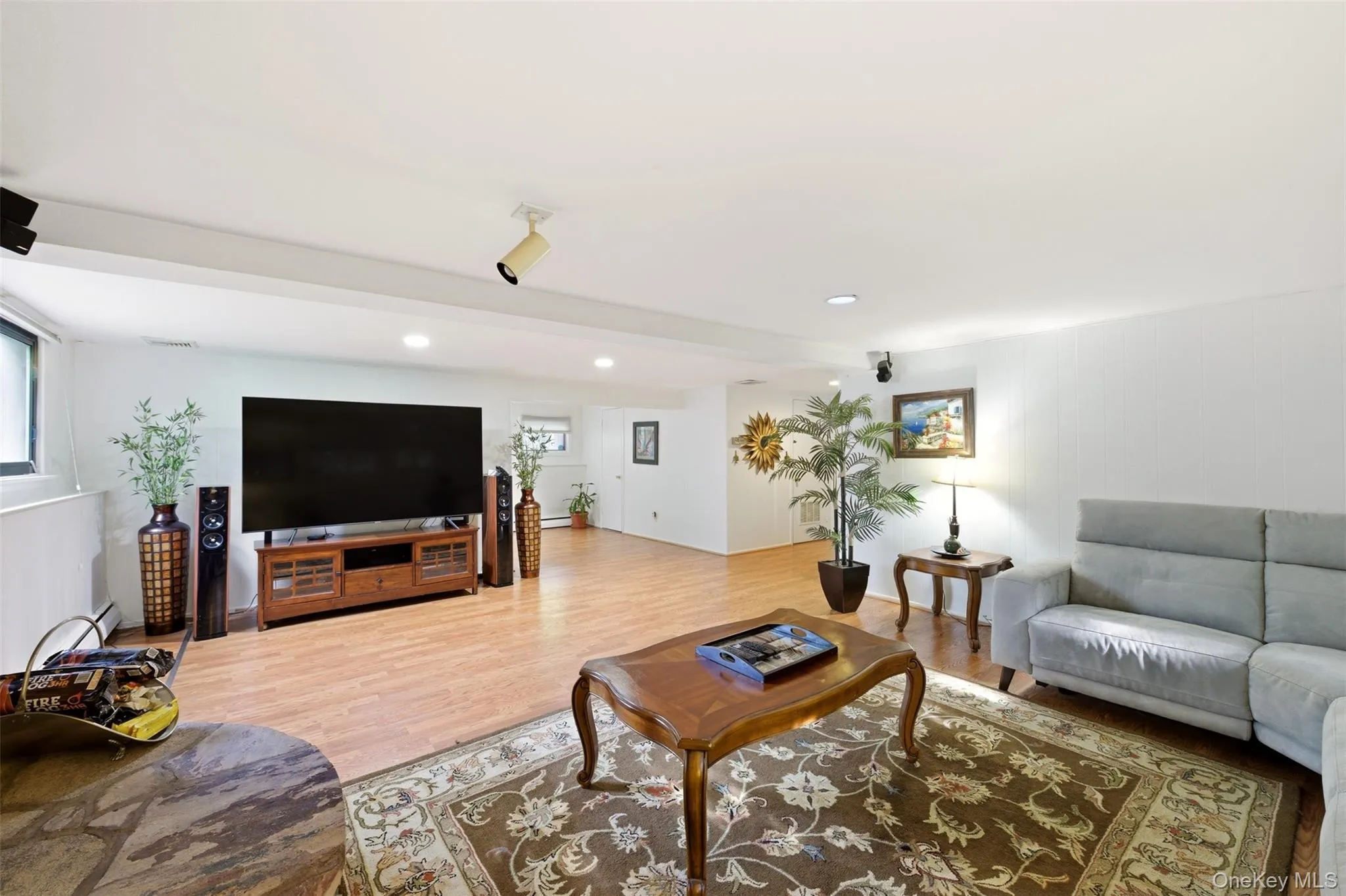 37 Windham Drive, Huntington, NY, 4 Bedrooms Bedrooms, 8 Rooms Rooms,3 BathroomsBathrooms,Residential,For Rent,Windham,0,1010325 37 Windham Drive, Huntington, NY, 4 Bedrooms Bedrooms, 8 Rooms Rooms,3 BathroomsBathrooms,Residential,For Rent,Windham,0,1010325