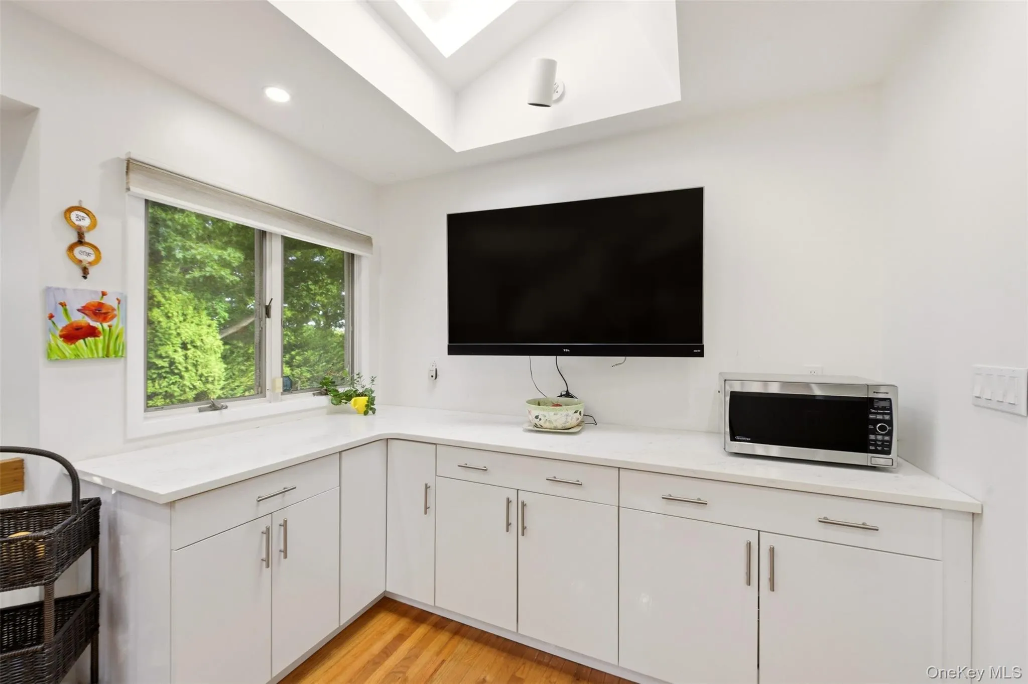 37 Windham Drive, Huntington, NY, 4 Bedrooms Bedrooms, 8 Rooms Rooms,3 BathroomsBathrooms,Residential,For Rent,Windham,0,1010325 37 Windham Drive, Huntington, NY, 4 Bedrooms Bedrooms, 8 Rooms Rooms,3 BathroomsBathrooms,Residential,For Rent,Windham,0,1010325