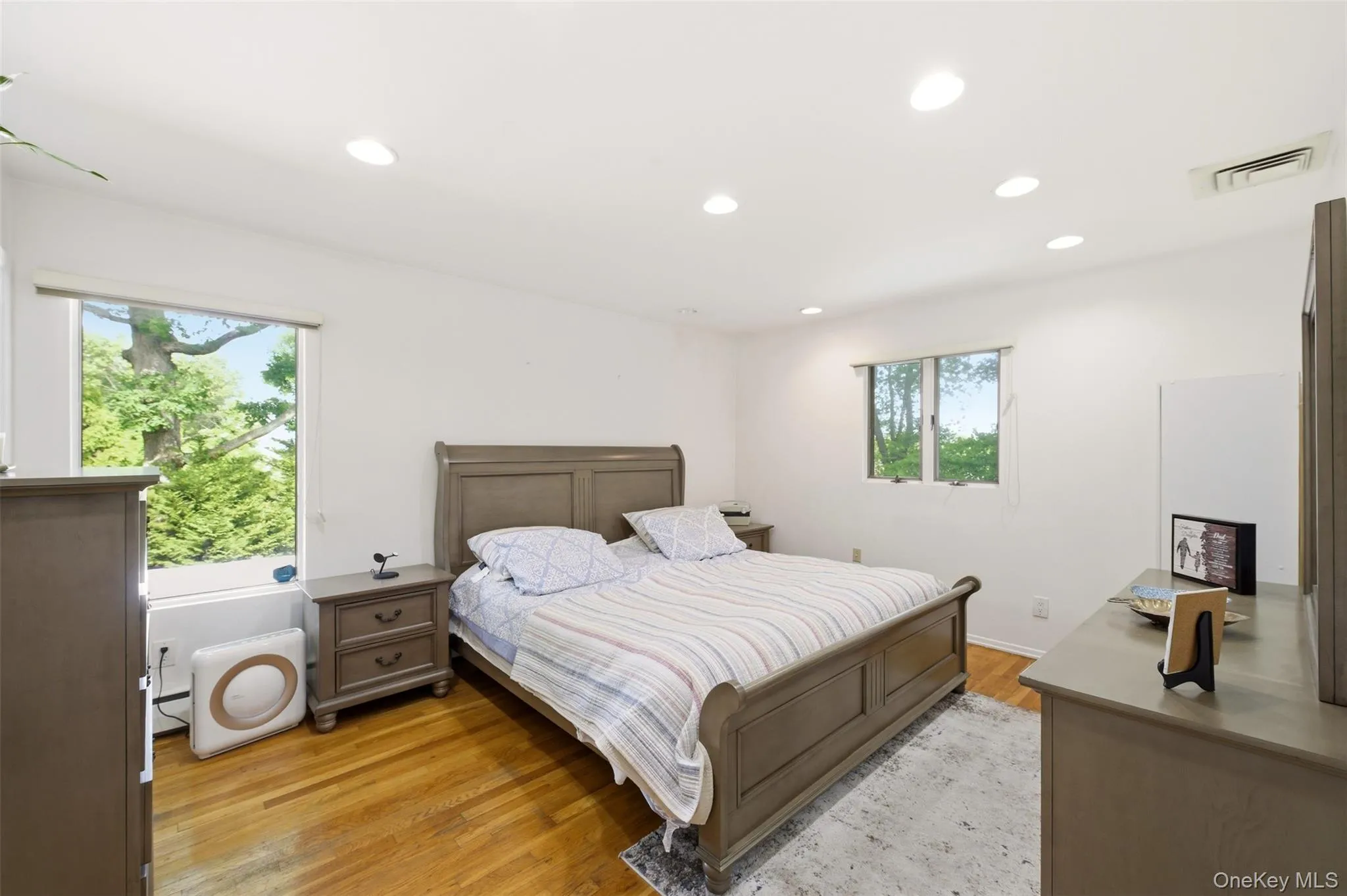 37 Windham Drive, Huntington, NY, 4 Bedrooms Bedrooms, 8 Rooms Rooms,3 BathroomsBathrooms,Residential,For Rent,Windham,0,1010325 37 Windham Drive, Huntington, NY, 4 Bedrooms Bedrooms, 8 Rooms Rooms,3 BathroomsBathrooms,Residential,For Rent,Windham,0,1010325