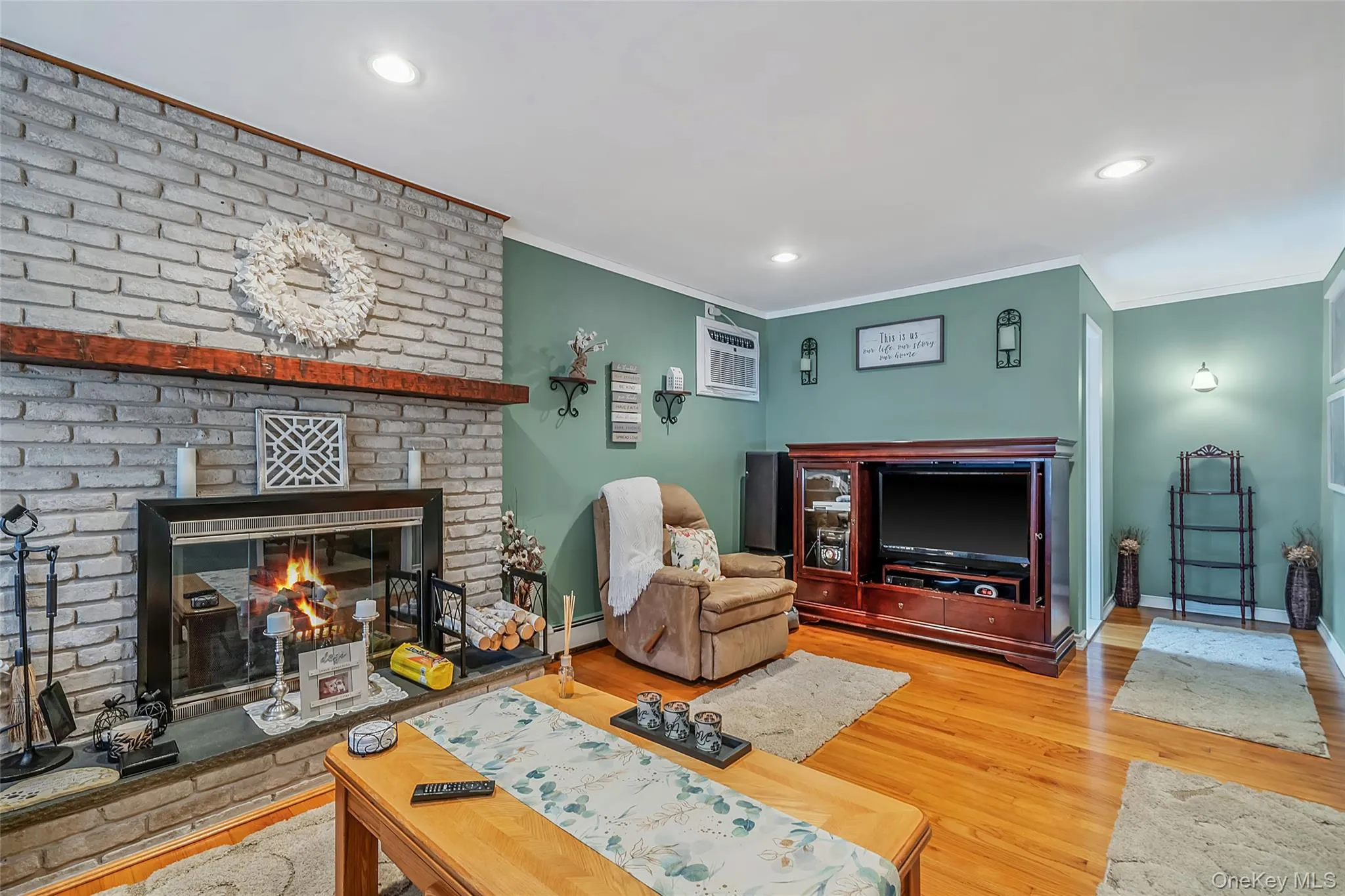20 Loretta Court, Brookhaven, NY, 3 Bedrooms Bedrooms, 7 Rooms Rooms,2 BathroomsBathrooms,Residential,For Rent,Loretta,0,1010334 20 Loretta Court, Brookhaven, NY, 3 Bedrooms Bedrooms, 7 Rooms Rooms,2 BathroomsBathrooms,Residential,For Rent,Loretta,0,1010334