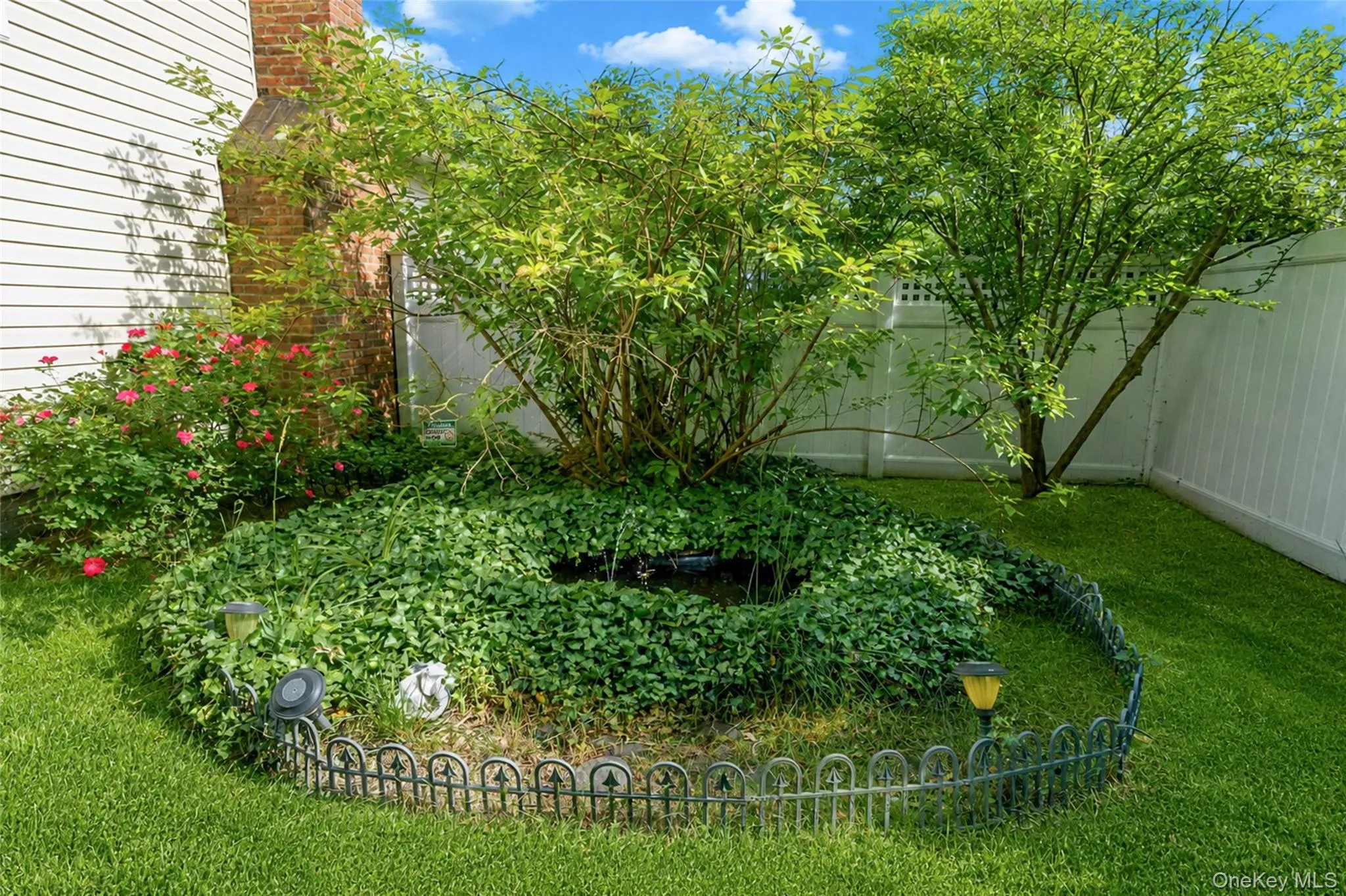 20 Loretta Court, Brookhaven, NY, 3 Bedrooms Bedrooms, 7 Rooms Rooms,2 BathroomsBathrooms,Residential,For Rent,Loretta,0,1010334 20 Loretta Court, Brookhaven, NY, 3 Bedrooms Bedrooms, 7 Rooms Rooms,2 BathroomsBathrooms,Residential,For Rent,Loretta,0,1010334