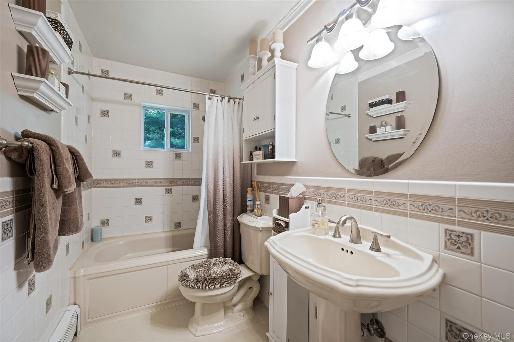 20 Loretta Court, Brookhaven, NY, 3 Bedrooms Bedrooms, 7 Rooms Rooms,2 BathroomsBathrooms,Residential,For Rent,Loretta,0,1010334 20 Loretta Court, Brookhaven, NY, 3 Bedrooms Bedrooms, 7 Rooms Rooms,2 BathroomsBathrooms,Residential,For Rent,Loretta,0,1010334