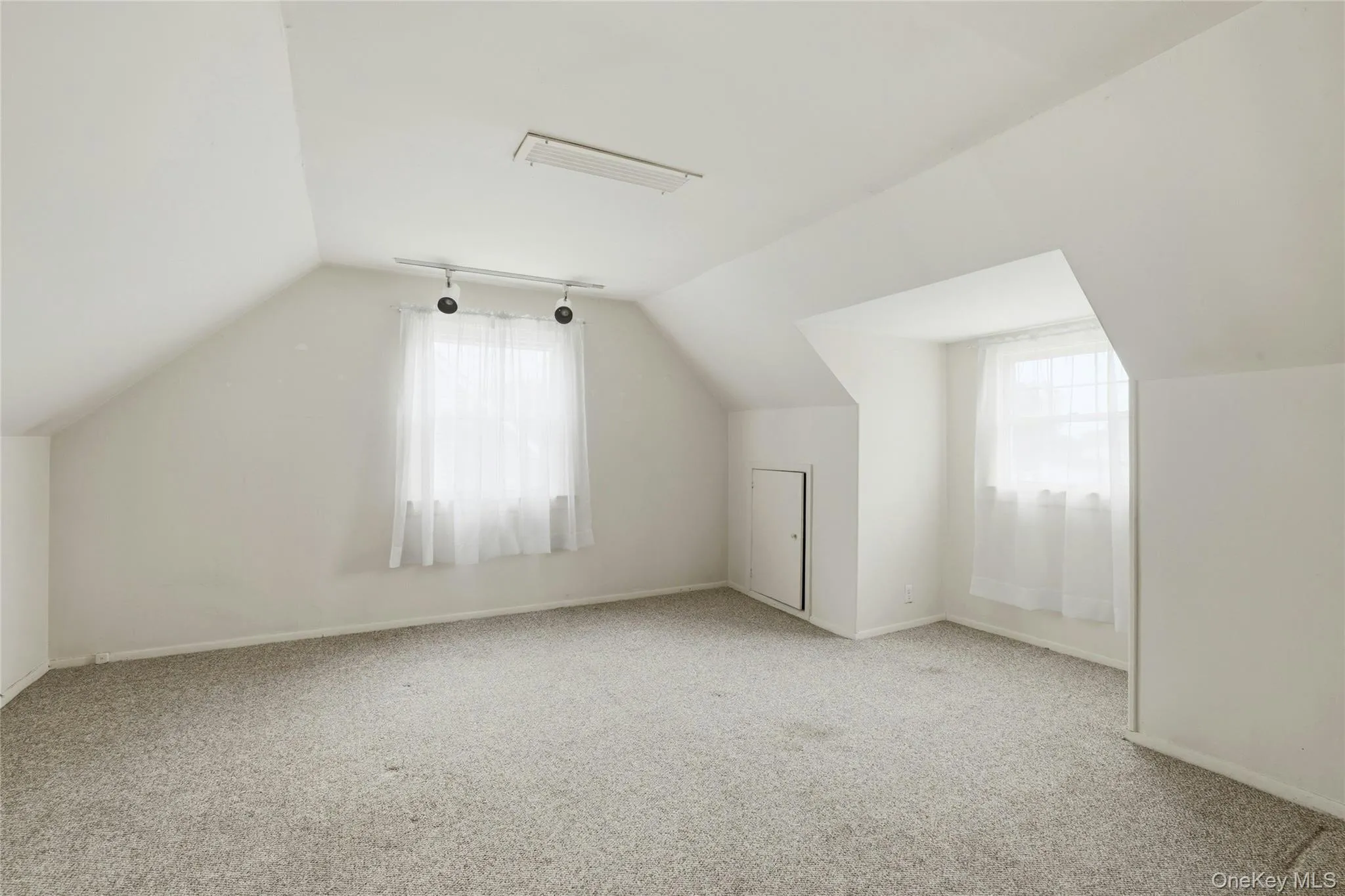 2nd Floor 2nd Floor