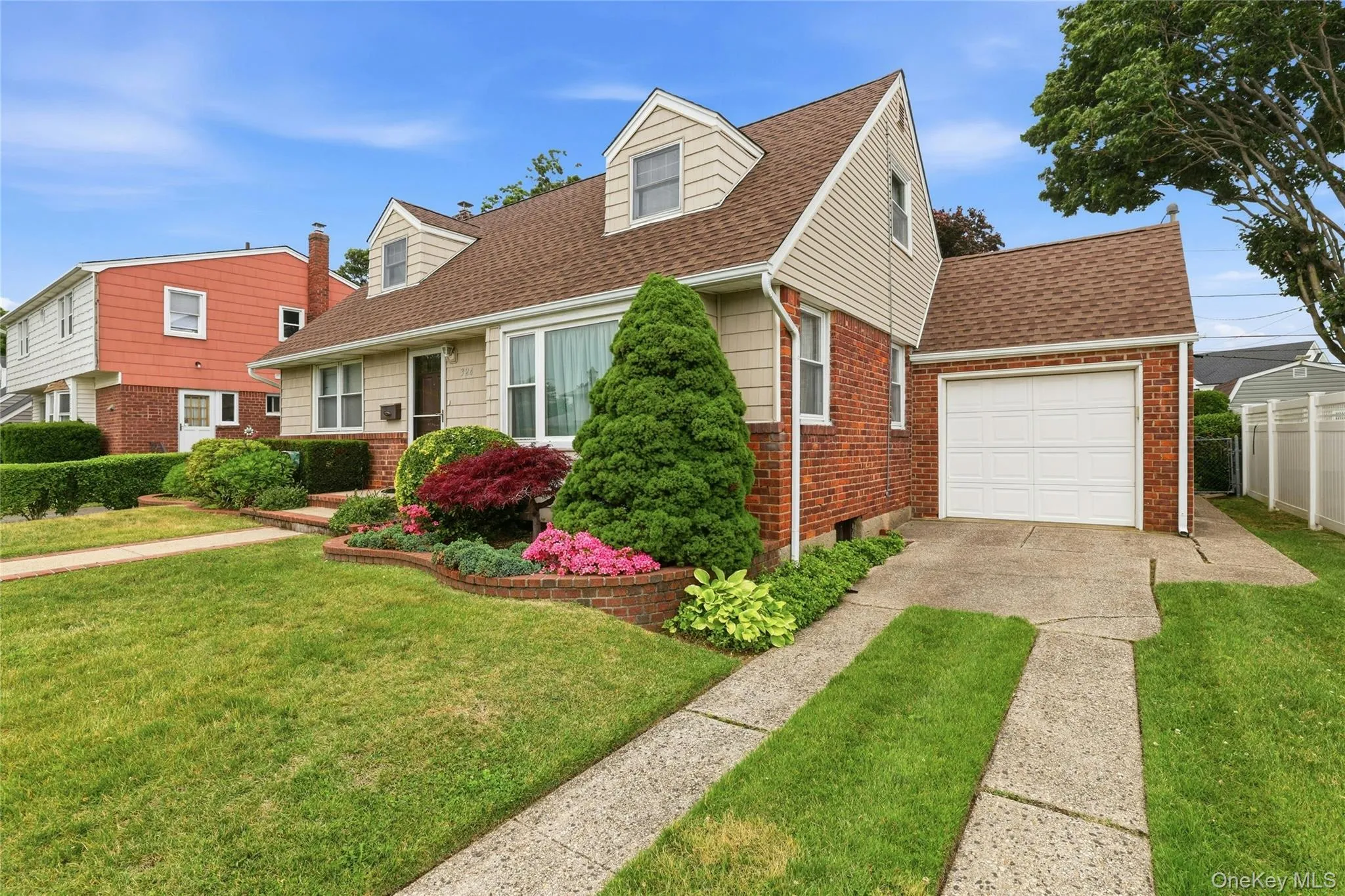 324 Coleridge Street, Hempstead, NY, 4 Bedrooms Bedrooms, 7 Rooms Rooms,2 BathroomsBathrooms,Residential,For Rent,Coleridge Street,0,KEY1010339 324 Coleridge Street, Hempstead, NY, 4 Bedrooms Bedrooms, 7 Rooms Rooms,2 BathroomsBathrooms,Residential,For Rent,Coleridge Street,0,KEY1010339