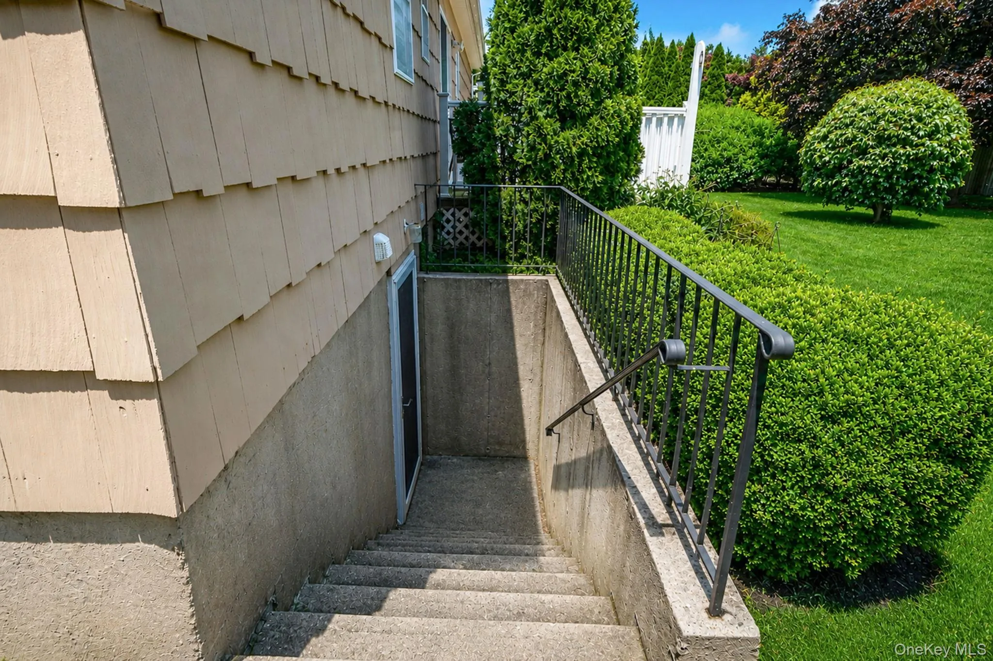 OSE leading to Basement OSE leading to Basement