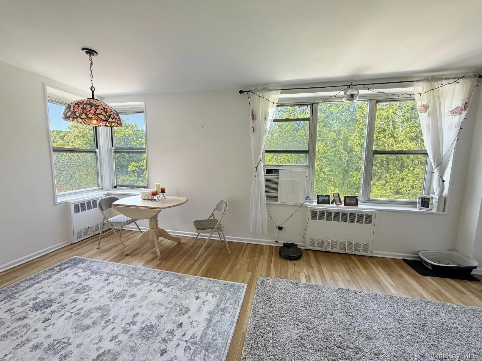 209-15 18th Avenue, New York, NY, 2 Bedrooms Bedrooms, 5 Rooms Rooms,1 BathroomBathrooms,Residential,For Rent,18th,0,1010342 209-15 18th Avenue, New York, NY, 2 Bedrooms Bedrooms, 5 Rooms Rooms,1 BathroomBathrooms,Residential,For Rent,18th,0,1010342