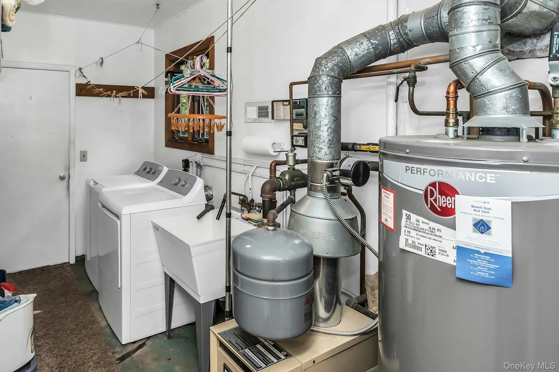 1 Duffy Court, Huntington, NY, 3 Bedrooms Bedrooms, 7 Rooms Rooms,2 BathroomsBathrooms,Residential,For Rent,Duffy,0,1010343 1 Duffy Court, Huntington, NY, 3 Bedrooms Bedrooms, 7 Rooms Rooms,2 BathroomsBathrooms,Residential,For Rent,Duffy,0,1010343