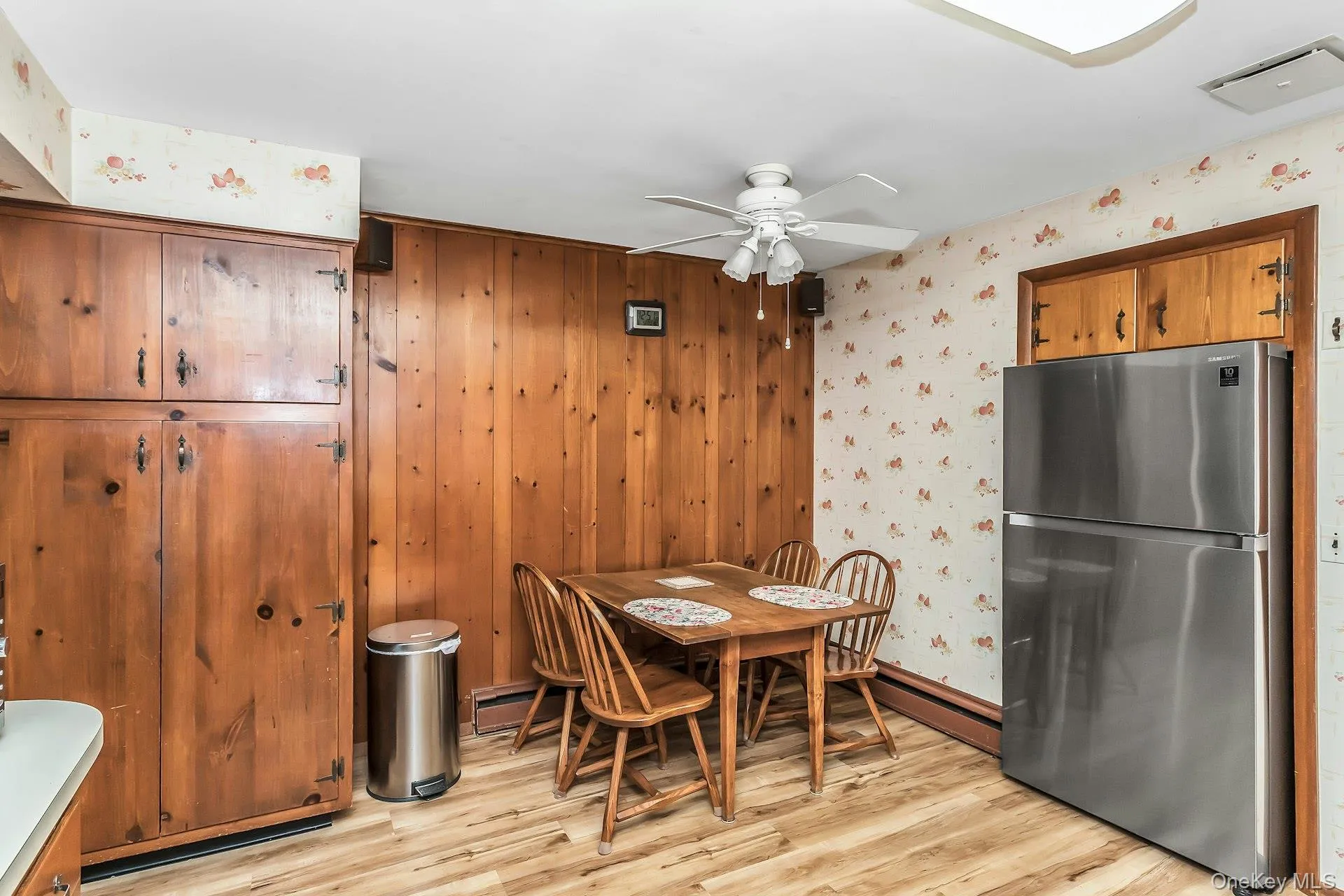 1 Duffy Court, Huntington, NY, 3 Bedrooms Bedrooms, 7 Rooms Rooms,2 BathroomsBathrooms,Residential,For Rent,Duffy,0,1010343 1 Duffy Court, Huntington, NY, 3 Bedrooms Bedrooms, 7 Rooms Rooms,2 BathroomsBathrooms,Residential,For Rent,Duffy,0,1010343