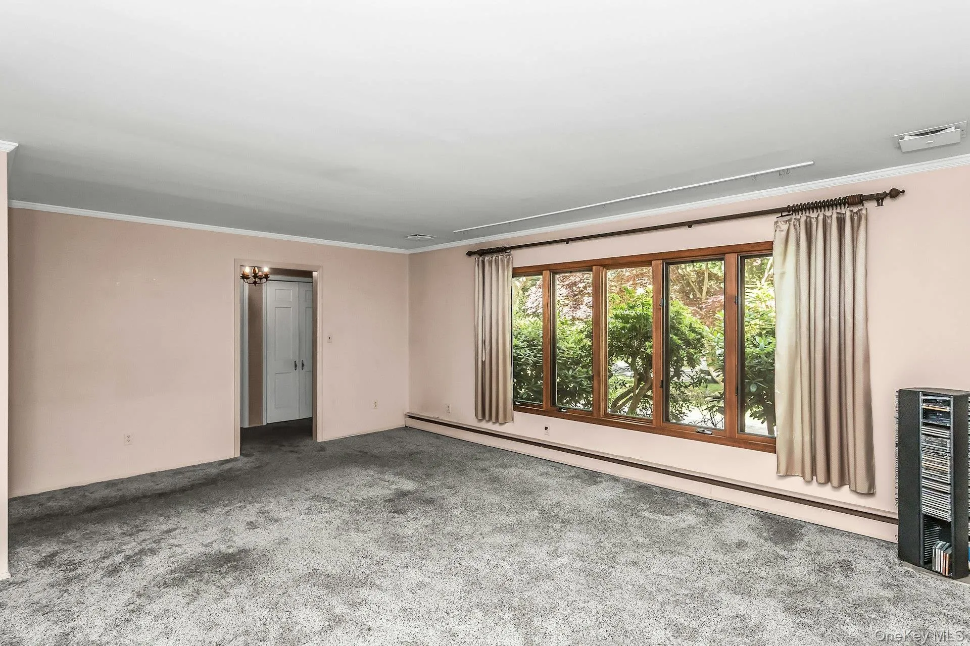 1 Duffy Court, Huntington, NY, 3 Bedrooms Bedrooms, 7 Rooms Rooms,2 BathroomsBathrooms,Residential,For Rent,Duffy,0,1010343 1 Duffy Court, Huntington, NY, 3 Bedrooms Bedrooms, 7 Rooms Rooms,2 BathroomsBathrooms,Residential,For Rent,Duffy,0,1010343