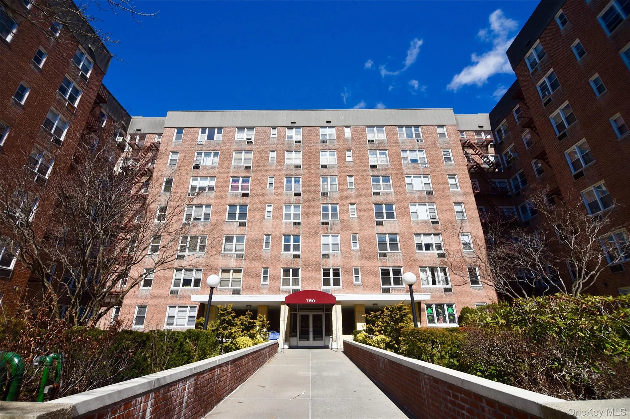 2 Sadore Lane, Yonkers, NY, 2 Bedrooms Bedrooms, 5 Rooms Rooms,2 BathroomsBathrooms,Residential,For Rent,Sadore,0,1010345 2 Sadore Lane, Yonkers, NY, 2 Bedrooms Bedrooms, 5 Rooms Rooms,2 BathroomsBathrooms,Residential,For Rent,Sadore,0,1010345