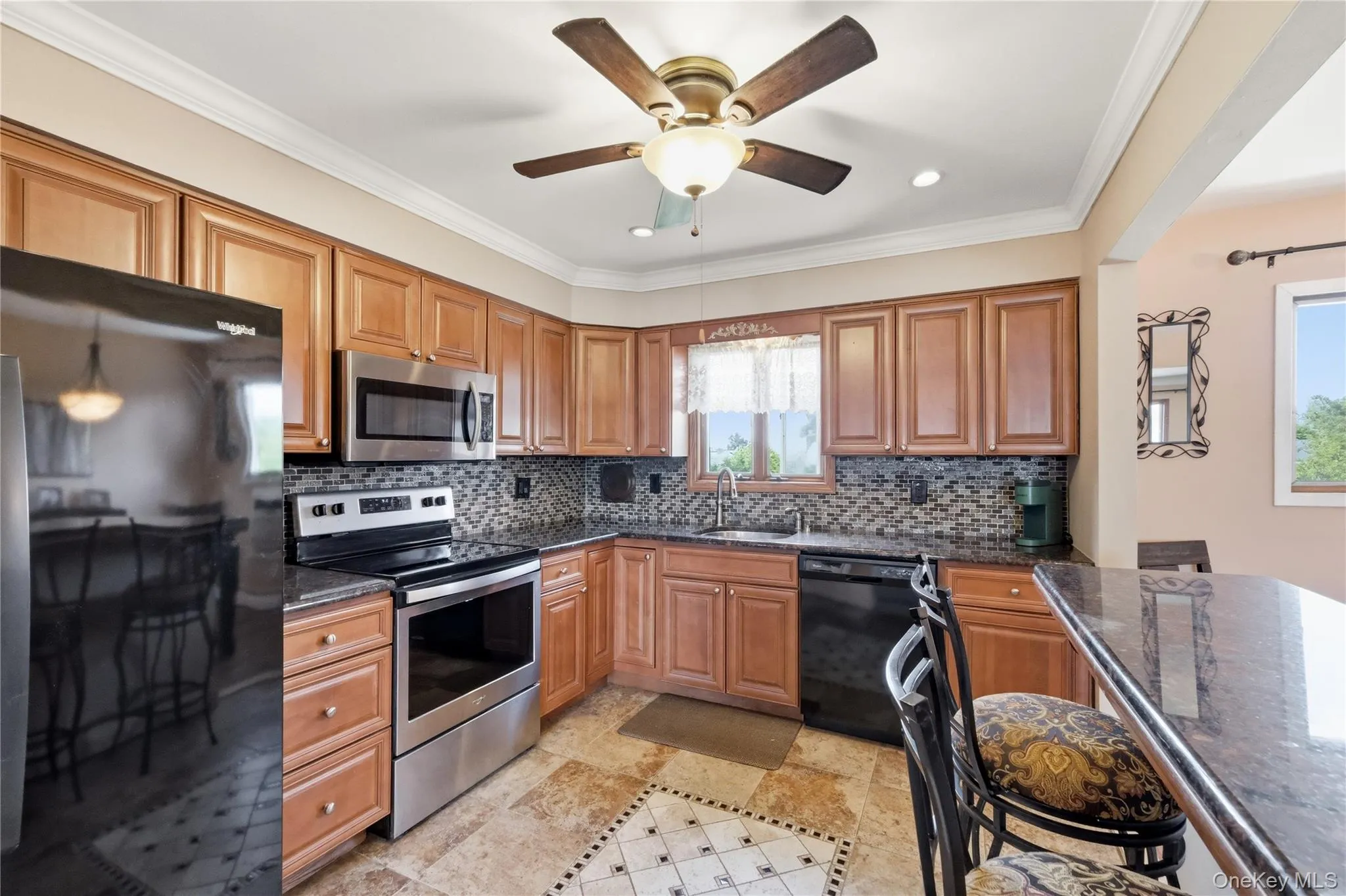 20 Elm Street, Oyster Bay, NY, 5 Bedrooms Bedrooms, 11 Rooms Rooms,3 BathroomsBathrooms,Residential,For Rent,Elm,0,1010348 20 Elm Street, Oyster Bay, NY, 5 Bedrooms Bedrooms, 11 Rooms Rooms,3 BathroomsBathrooms,Residential,For Rent,Elm,0,1010348