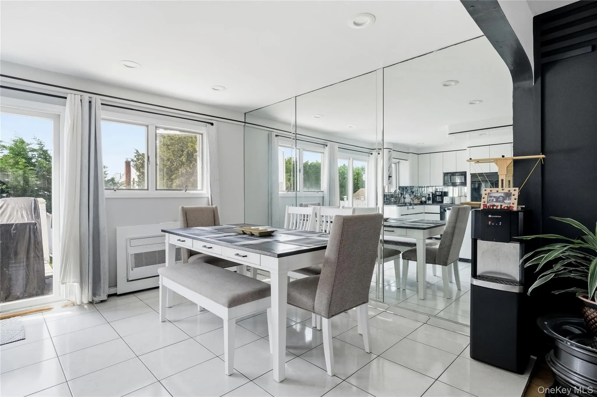 20 Elm Street, Oyster Bay, NY, 5 Bedrooms Bedrooms, 11 Rooms Rooms,3 BathroomsBathrooms,Residential,For Rent,Elm,0,1010348 20 Elm Street, Oyster Bay, NY, 5 Bedrooms Bedrooms, 11 Rooms Rooms,3 BathroomsBathrooms,Residential,For Rent,Elm,0,1010348