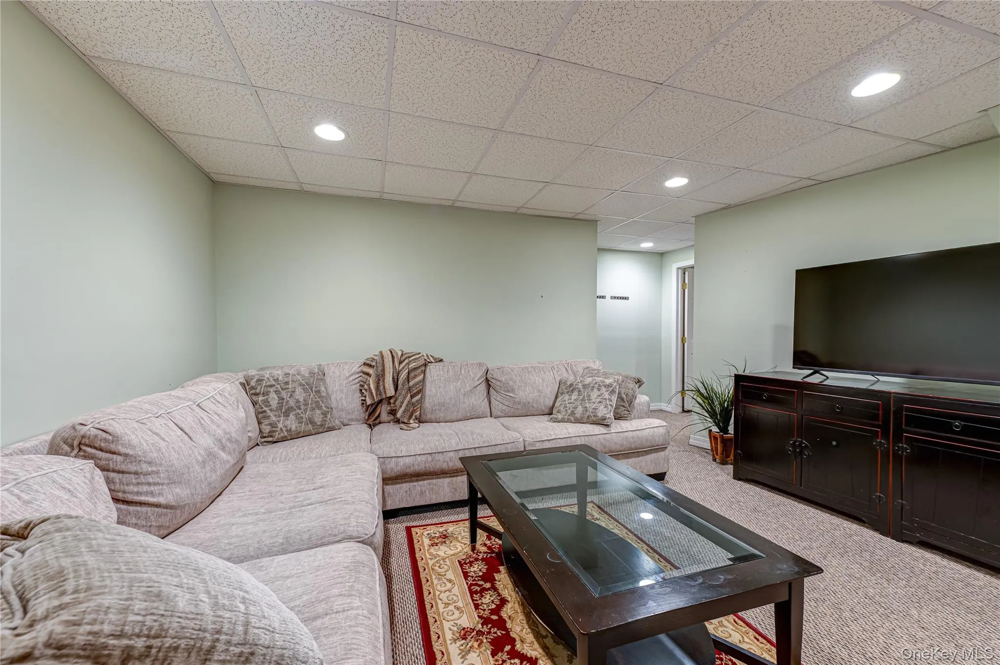 11 Annemarie Drive, Smithtown, NY, 4 Bedrooms Bedrooms, 8 Rooms Rooms,2 BathroomsBathrooms,Residential,For Rent,Annemarie,0,1010352 11 Annemarie Drive, Smithtown, NY, 4 Bedrooms Bedrooms, 8 Rooms Rooms,2 BathroomsBathrooms,Residential,For Rent,Annemarie,0,1010352