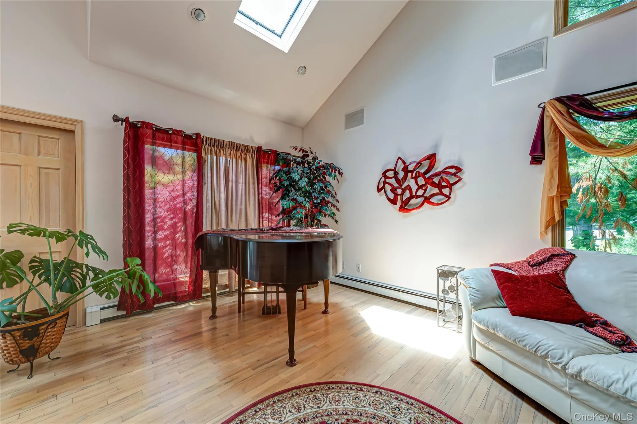 11 Annemarie Drive, Smithtown, NY, 4 Bedrooms Bedrooms, 8 Rooms Rooms,2 BathroomsBathrooms,Residential,For Rent,Annemarie,0,1010352 11 Annemarie Drive, Smithtown, NY, 4 Bedrooms Bedrooms, 8 Rooms Rooms,2 BathroomsBathrooms,Residential,For Rent,Annemarie,0,1010352