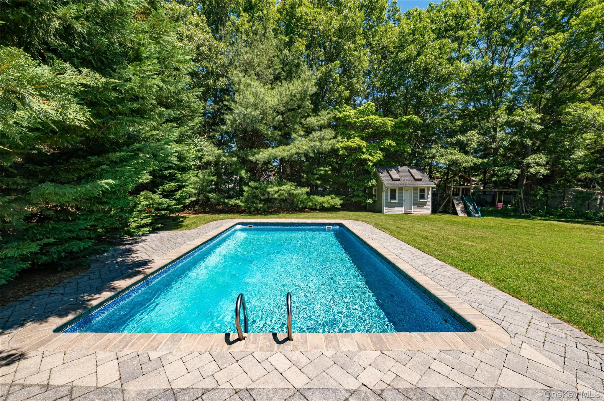 11 Annemarie Drive, Smithtown, NY, 4 Bedrooms Bedrooms, 8 Rooms Rooms,2 BathroomsBathrooms,Residential,For Rent,Annemarie,0,1010352 11 Annemarie Drive, Smithtown, NY, 4 Bedrooms Bedrooms, 8 Rooms Rooms,2 BathroomsBathrooms,Residential,For Rent,Annemarie,0,1010352