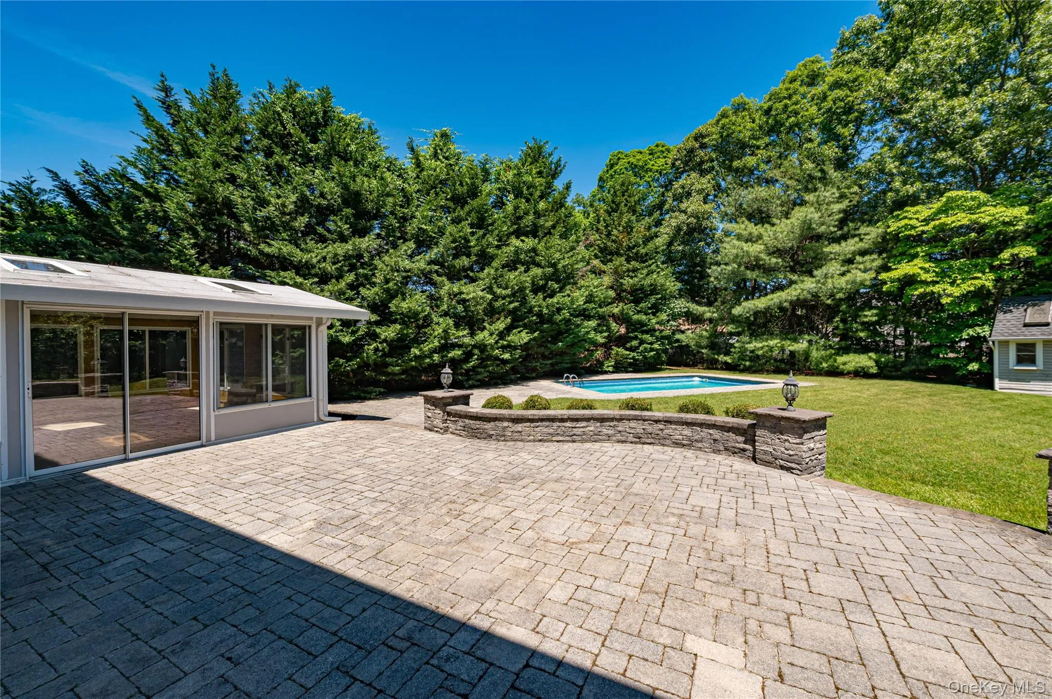 11 Annemarie Drive, Smithtown, NY, 4 Bedrooms Bedrooms, 8 Rooms Rooms,2 BathroomsBathrooms,Residential,For Rent,Annemarie,0,1010352 11 Annemarie Drive, Smithtown, NY, 4 Bedrooms Bedrooms, 8 Rooms Rooms,2 BathroomsBathrooms,Residential,For Rent,Annemarie,0,1010352