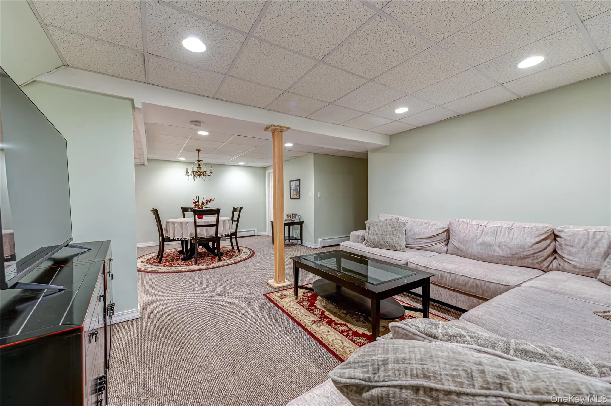 11 Annemarie Drive, Smithtown, NY, 4 Bedrooms Bedrooms, 8 Rooms Rooms,2 BathroomsBathrooms,Residential,For Rent,Annemarie,0,1010352 11 Annemarie Drive, Smithtown, NY, 4 Bedrooms Bedrooms, 8 Rooms Rooms,2 BathroomsBathrooms,Residential,For Rent,Annemarie,0,1010352