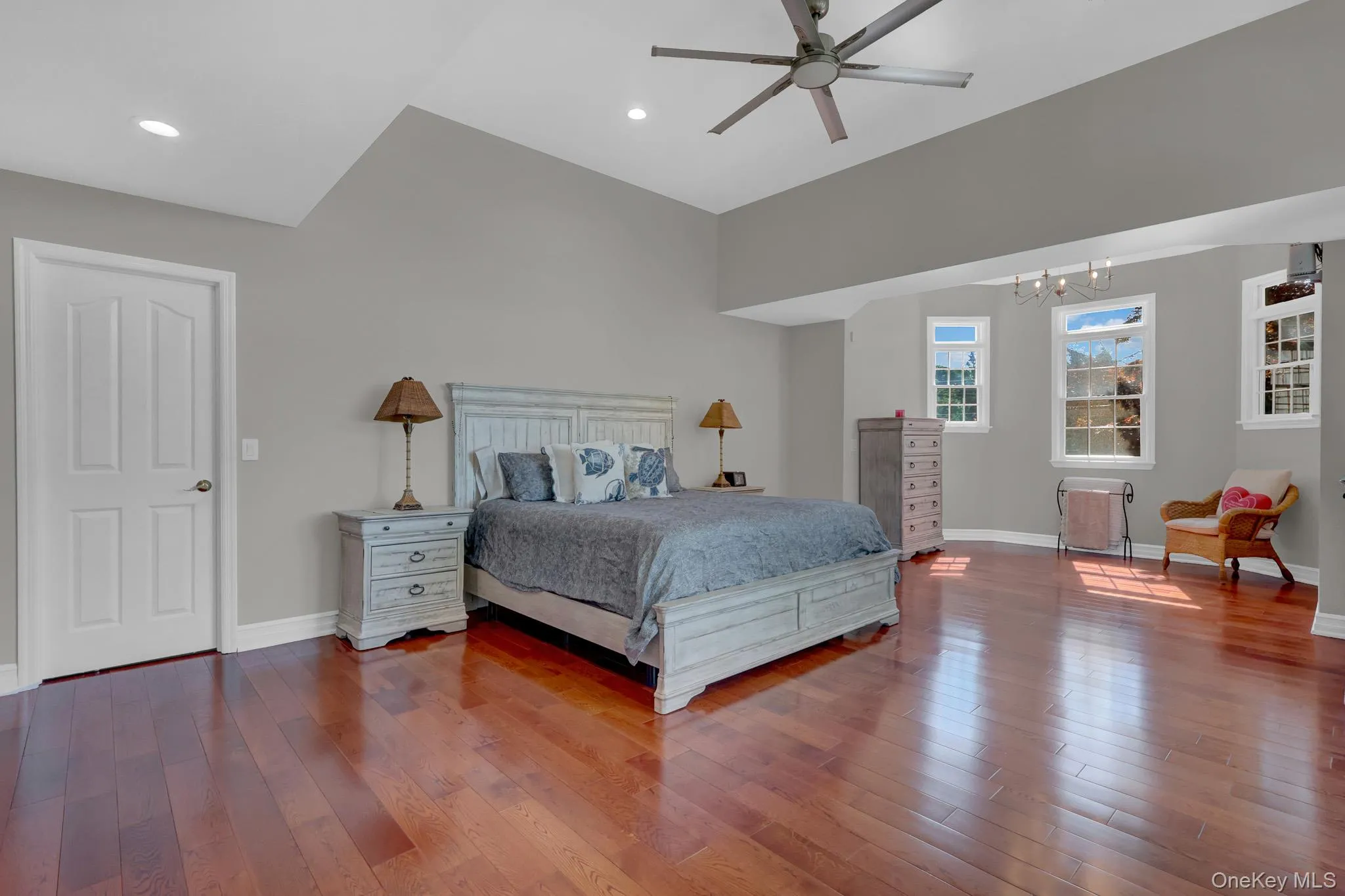 18 Cedar Lane, Brookhaven, NY, 6 Bedrooms Bedrooms, 13 Rooms Rooms,3 BathroomsBathrooms,Residential,For Rent,Cedar,0,1010353 18 Cedar Lane, Brookhaven, NY, 6 Bedrooms Bedrooms, 13 Rooms Rooms,3 BathroomsBathrooms,Residential,For Rent,Cedar,0,1010353