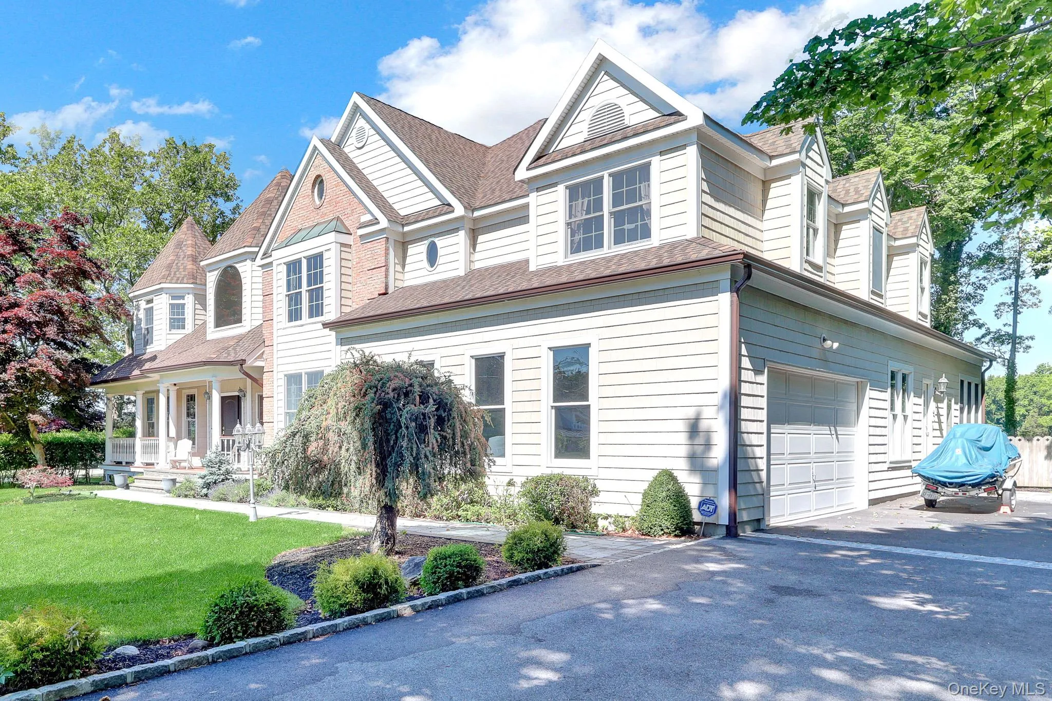 18 Cedar Lane, Brookhaven, NY, 6 Bedrooms Bedrooms, 13 Rooms Rooms,3 BathroomsBathrooms,Residential,For Rent,Cedar,0,1010353 18 Cedar Lane, Brookhaven, NY, 6 Bedrooms Bedrooms, 13 Rooms Rooms,3 BathroomsBathrooms,Residential,For Rent,Cedar,0,1010353