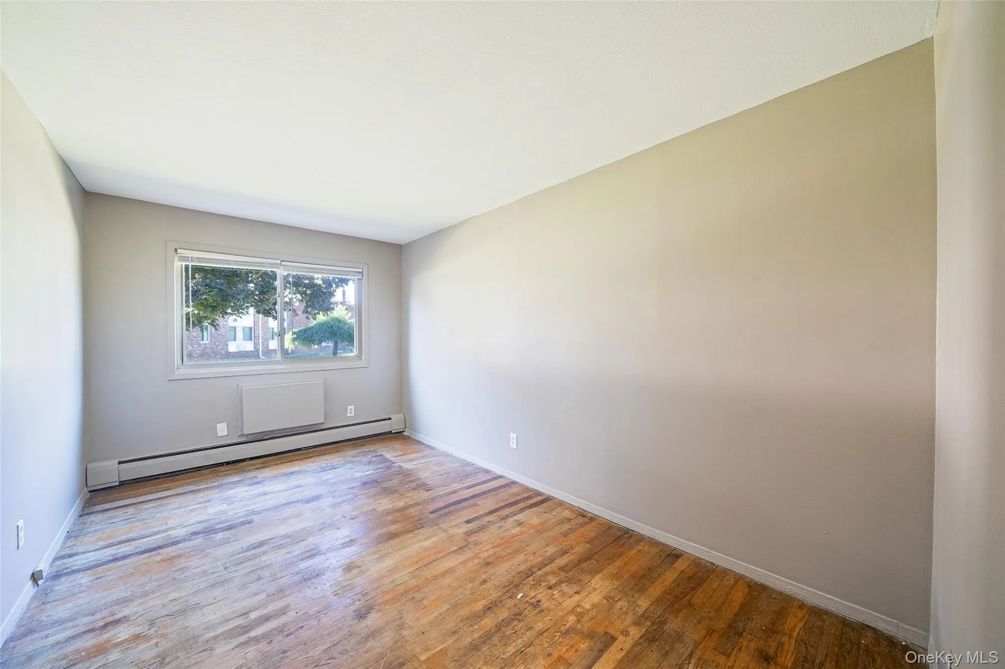 2397 union blvd, Islip, NY, 2 Bedrooms Bedrooms, 4 Rooms Rooms,1 BathroomBathrooms,Residential,For Rent,union blvd,0,1010355 2397 union blvd, Islip, NY, 2 Bedrooms Bedrooms, 4 Rooms Rooms,1 BathroomBathrooms,Residential,For Rent,union blvd,0,1010355