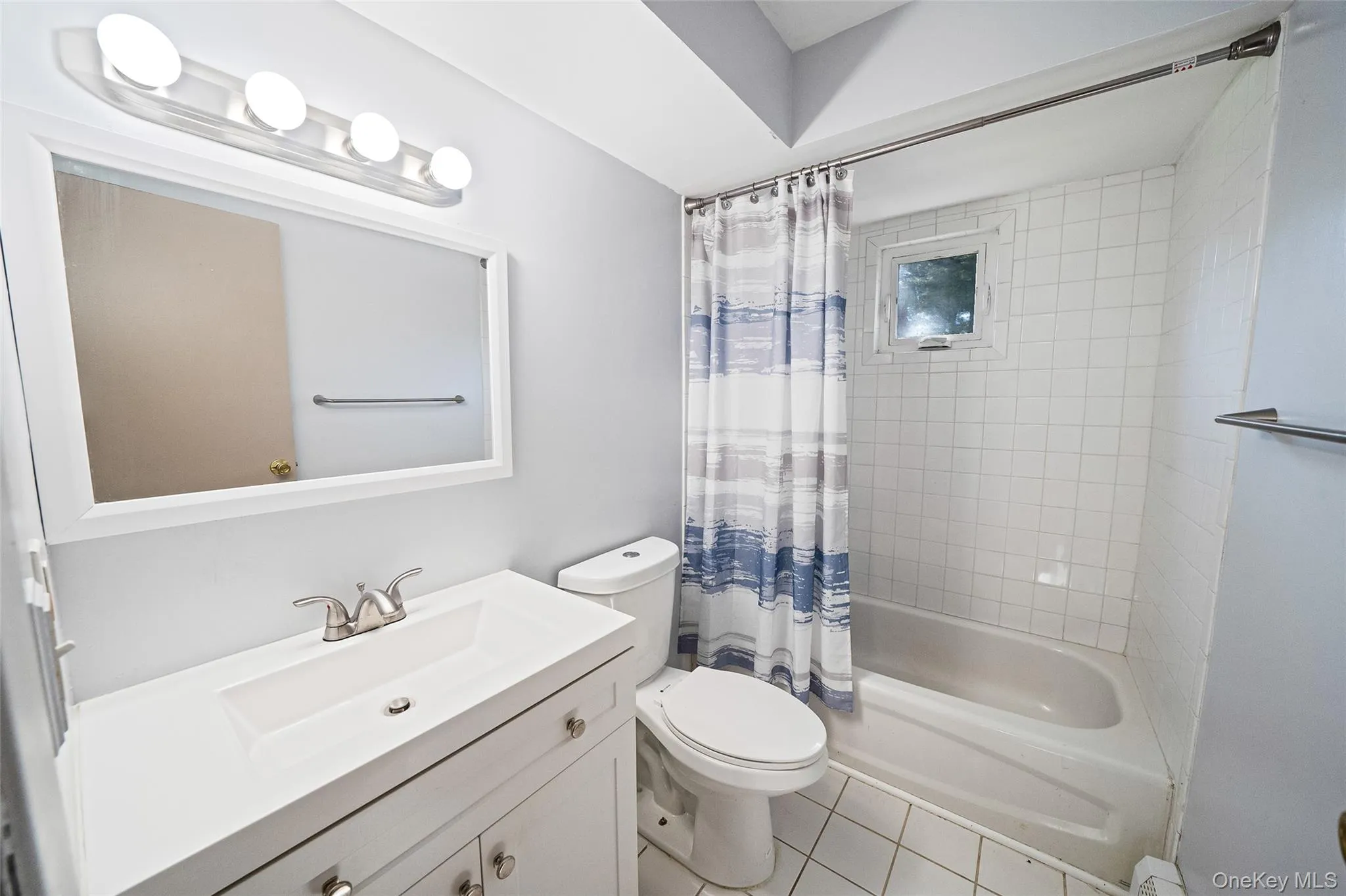 2397 union blvd, Islip, NY, 2 Bedrooms Bedrooms, 4 Rooms Rooms,1 BathroomBathrooms,Residential,For Rent,union blvd,0,1010355 2397 union blvd, Islip, NY, 2 Bedrooms Bedrooms, 4 Rooms Rooms,1 BathroomBathrooms,Residential,For Rent,union blvd,0,1010355