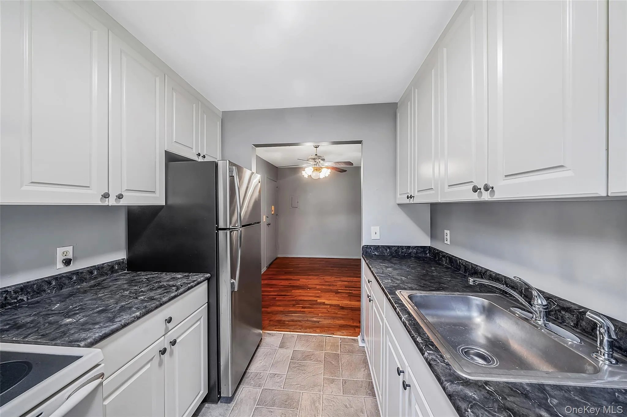 2397 union blvd, Islip, NY, 2 Bedrooms Bedrooms, 4 Rooms Rooms,1 BathroomBathrooms,Residential,For Rent,union blvd,0,1010355 2397 union blvd, Islip, NY, 2 Bedrooms Bedrooms, 4 Rooms Rooms,1 BathroomBathrooms,Residential,For Rent,union blvd,0,1010355
