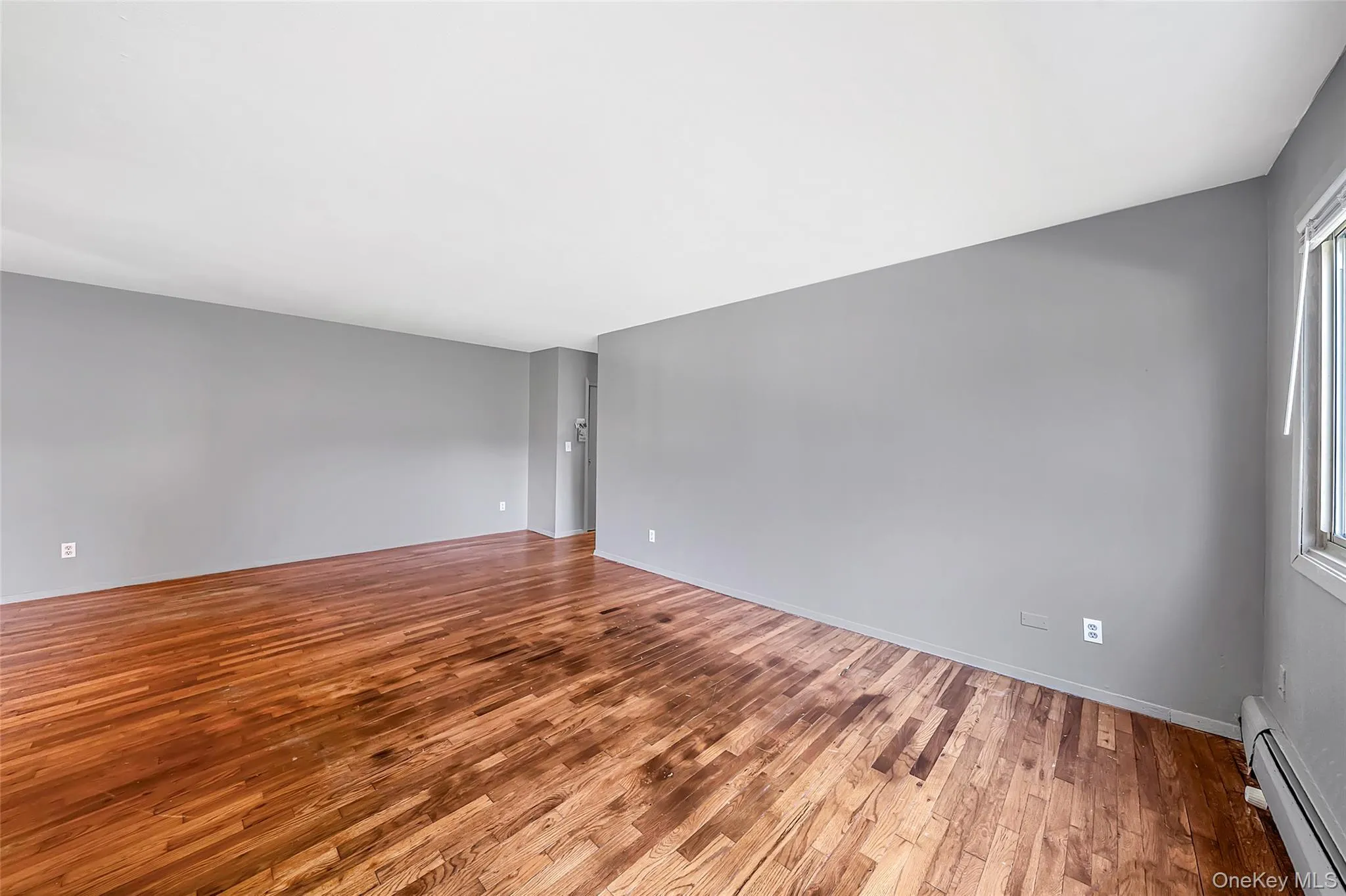 2397 union blvd, Islip, NY, 2 Bedrooms Bedrooms, 4 Rooms Rooms,1 BathroomBathrooms,Residential,For Rent,union blvd,0,1010355 2397 union blvd, Islip, NY, 2 Bedrooms Bedrooms, 4 Rooms Rooms,1 BathroomBathrooms,Residential,For Rent,union blvd,0,1010355