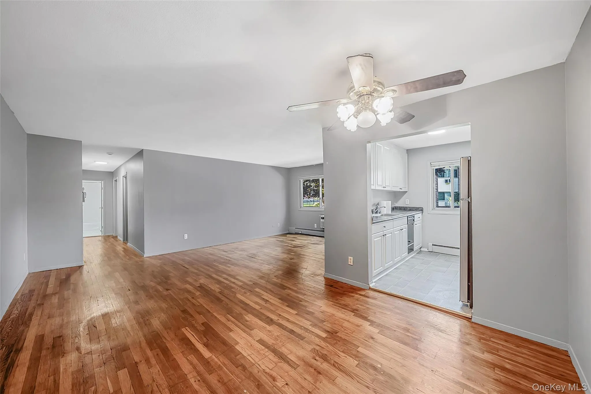 2397 union blvd, Islip, NY, 2 Bedrooms Bedrooms, 4 Rooms Rooms,1 BathroomBathrooms,Residential,For Rent,union blvd,0,1010355 2397 union blvd, Islip, NY, 2 Bedrooms Bedrooms, 4 Rooms Rooms,1 BathroomBathrooms,Residential,For Rent,union blvd,0,1010355