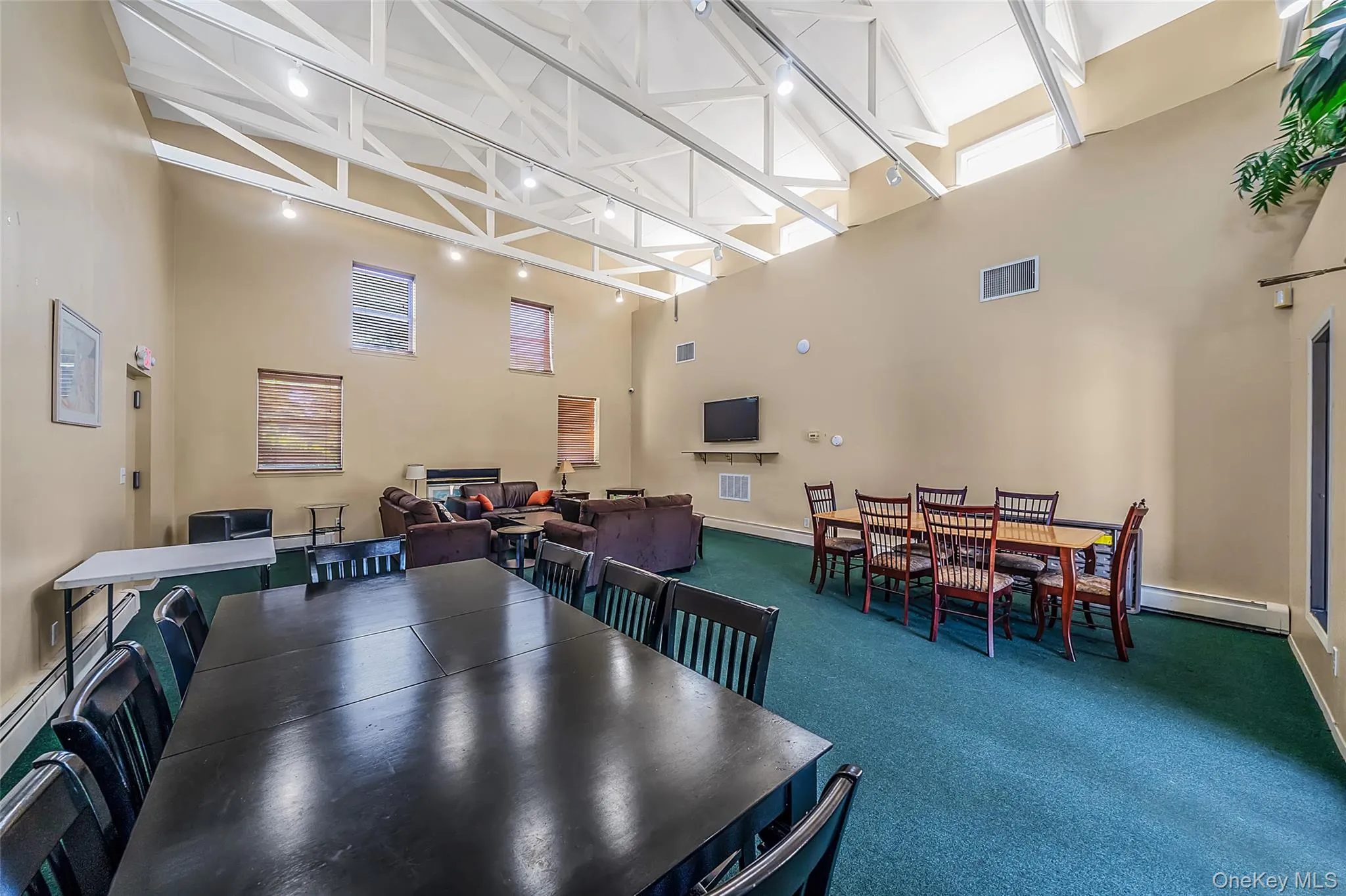 2397 union blvd, Islip, NY, 2 Bedrooms Bedrooms, 4 Rooms Rooms,1 BathroomBathrooms,Residential,For Rent,union blvd,0,1010355 2397 union blvd, Islip, NY, 2 Bedrooms Bedrooms, 4 Rooms Rooms,1 BathroomBathrooms,Residential,For Rent,union blvd,0,1010355