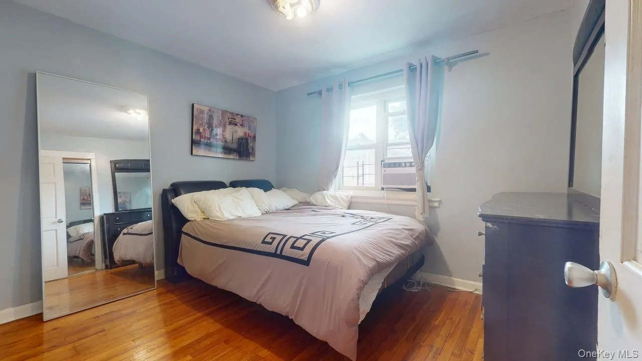150-28 Jewel Avenue, New York, NY, 2 Bedrooms Bedrooms, 4 Rooms Rooms,1 BathroomBathrooms,Residential,For Rent,Jewel,0,1010356 150-28 Jewel Avenue, New York, NY, 2 Bedrooms Bedrooms, 4 Rooms Rooms,1 BathroomBathrooms,Residential,For Rent,Jewel,0,1010356