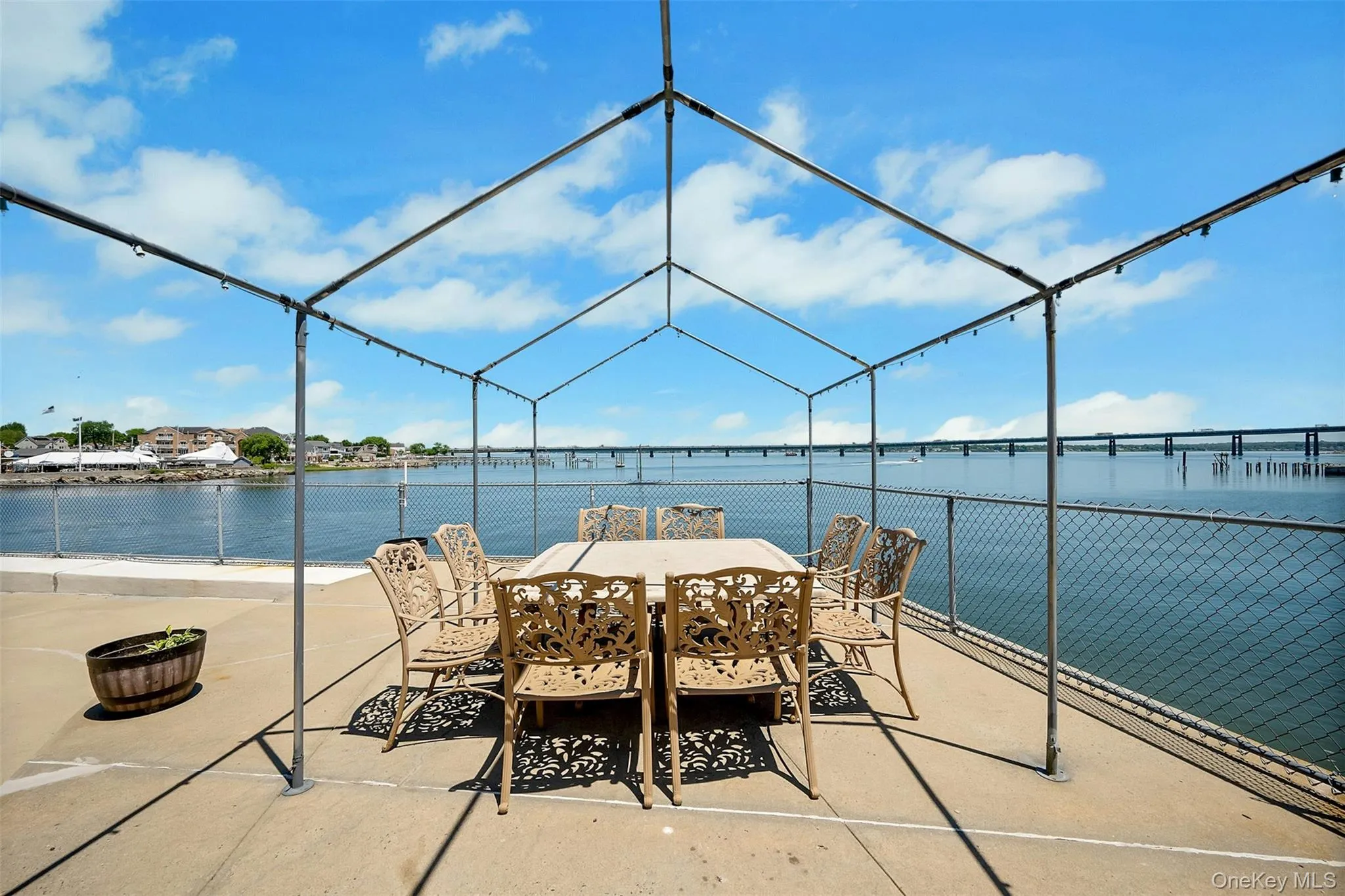 Patio at the waterfront Patio at the waterfront