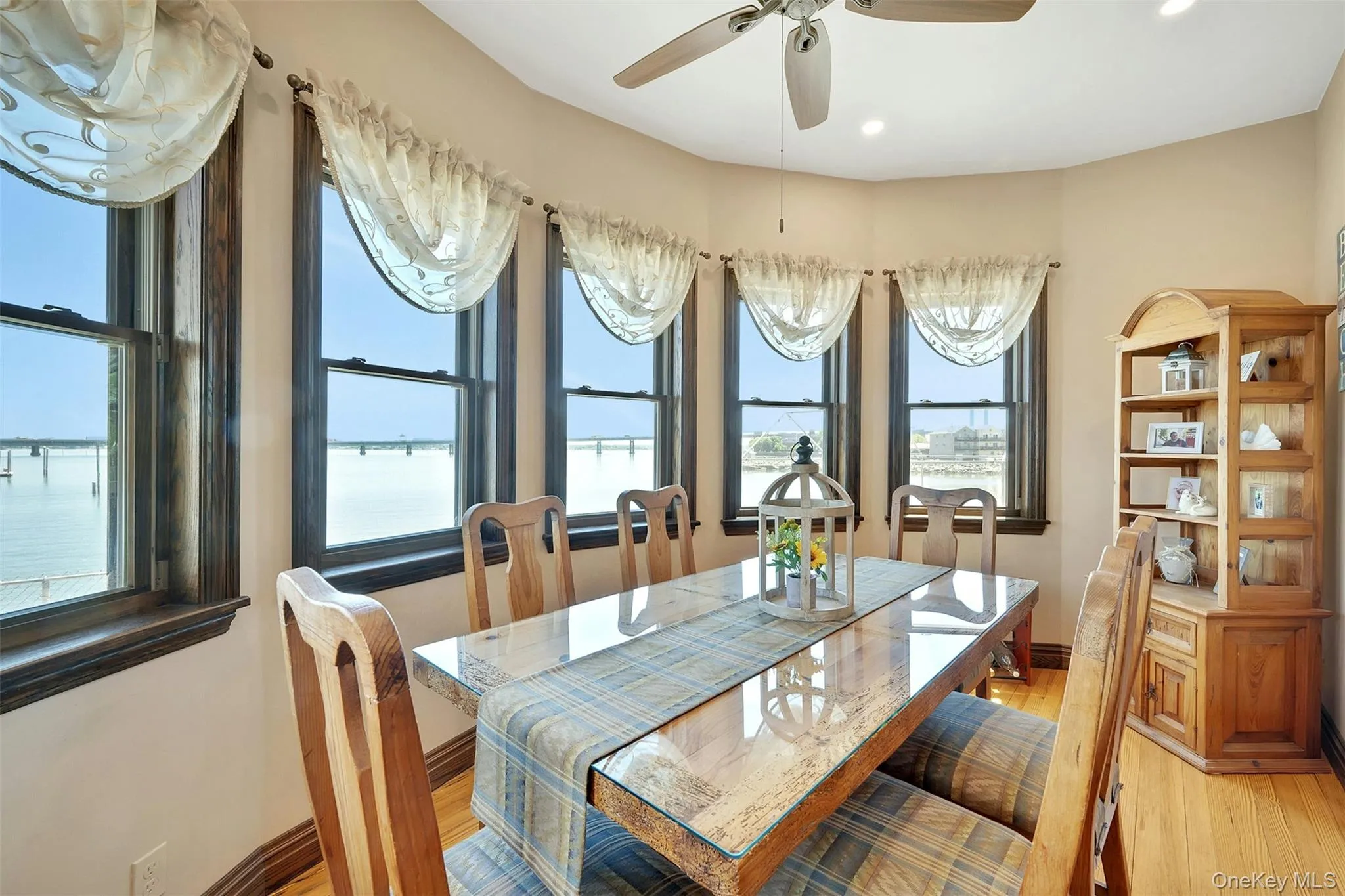 Dining Room Dining Room
