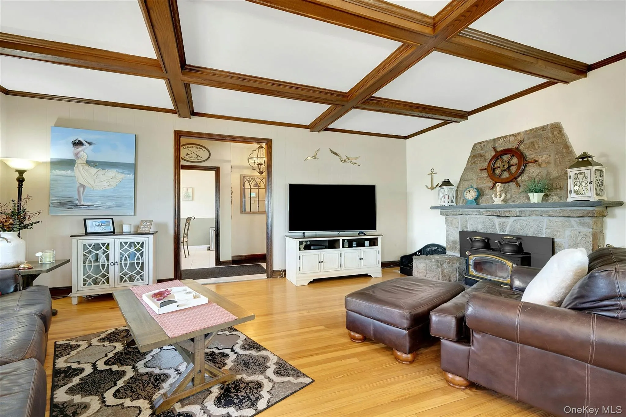 Living Room opens to Foyer and Kitchen Living Room opens to Foyer and Kitchen
