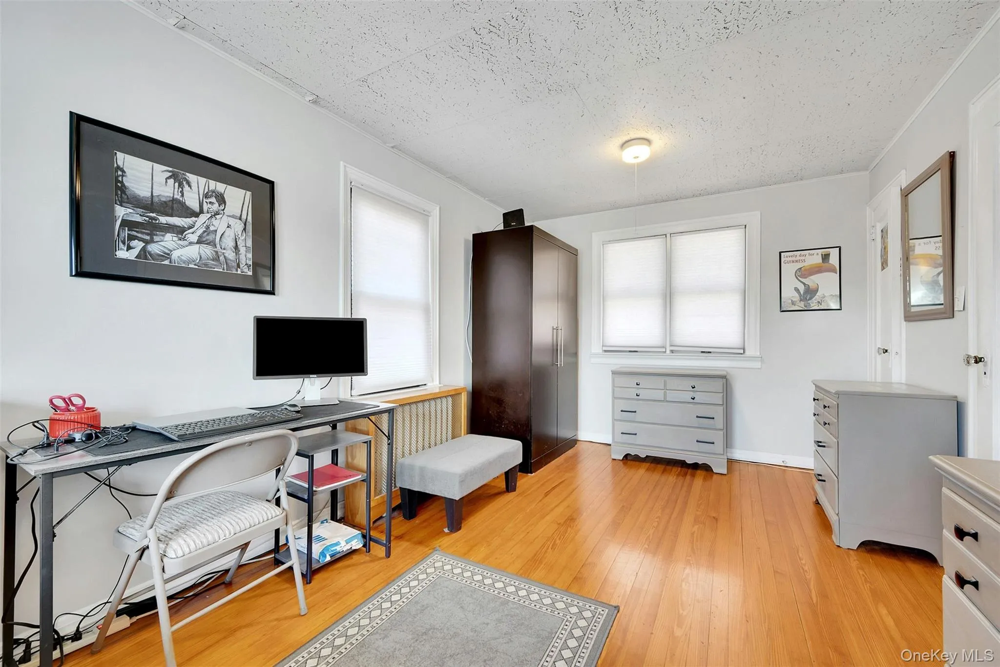 2nd Bedroom with water views 2nd Bedroom with water views
