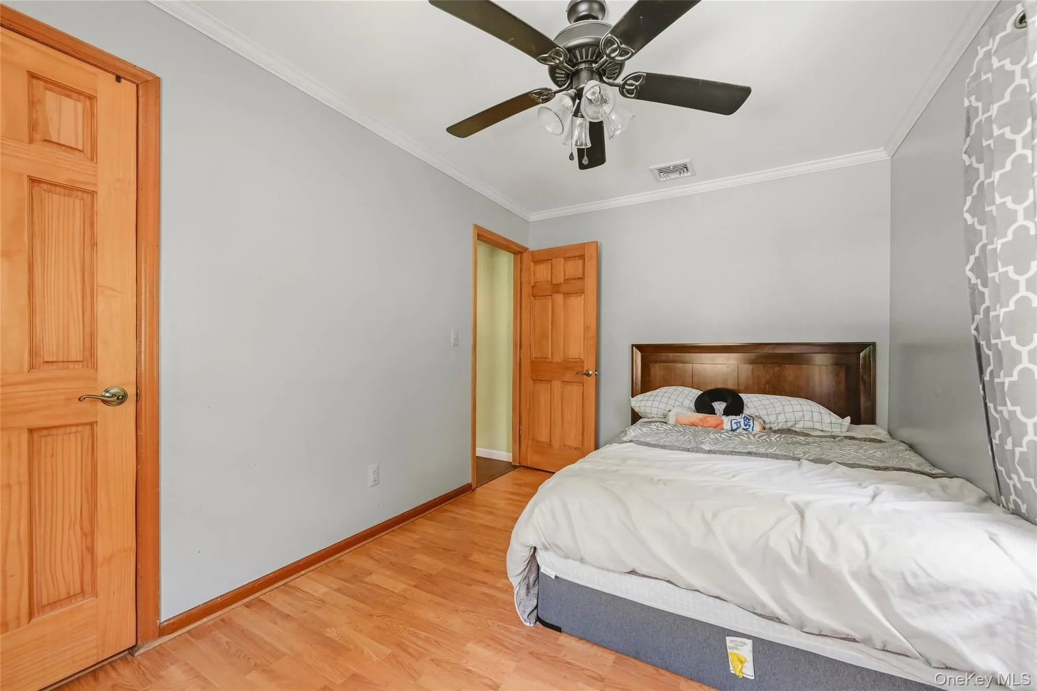 27 Van Tassel Court, Woodbury, NY, 6 Bedrooms Bedrooms, 10 Rooms Rooms,3 BathroomsBathrooms,Residential,For Rent,Van Tassel,0,1010358 27 Van Tassel Court, Woodbury, NY, 6 Bedrooms Bedrooms, 10 Rooms Rooms,3 BathroomsBathrooms,Residential,For Rent,Van Tassel,0,1010358